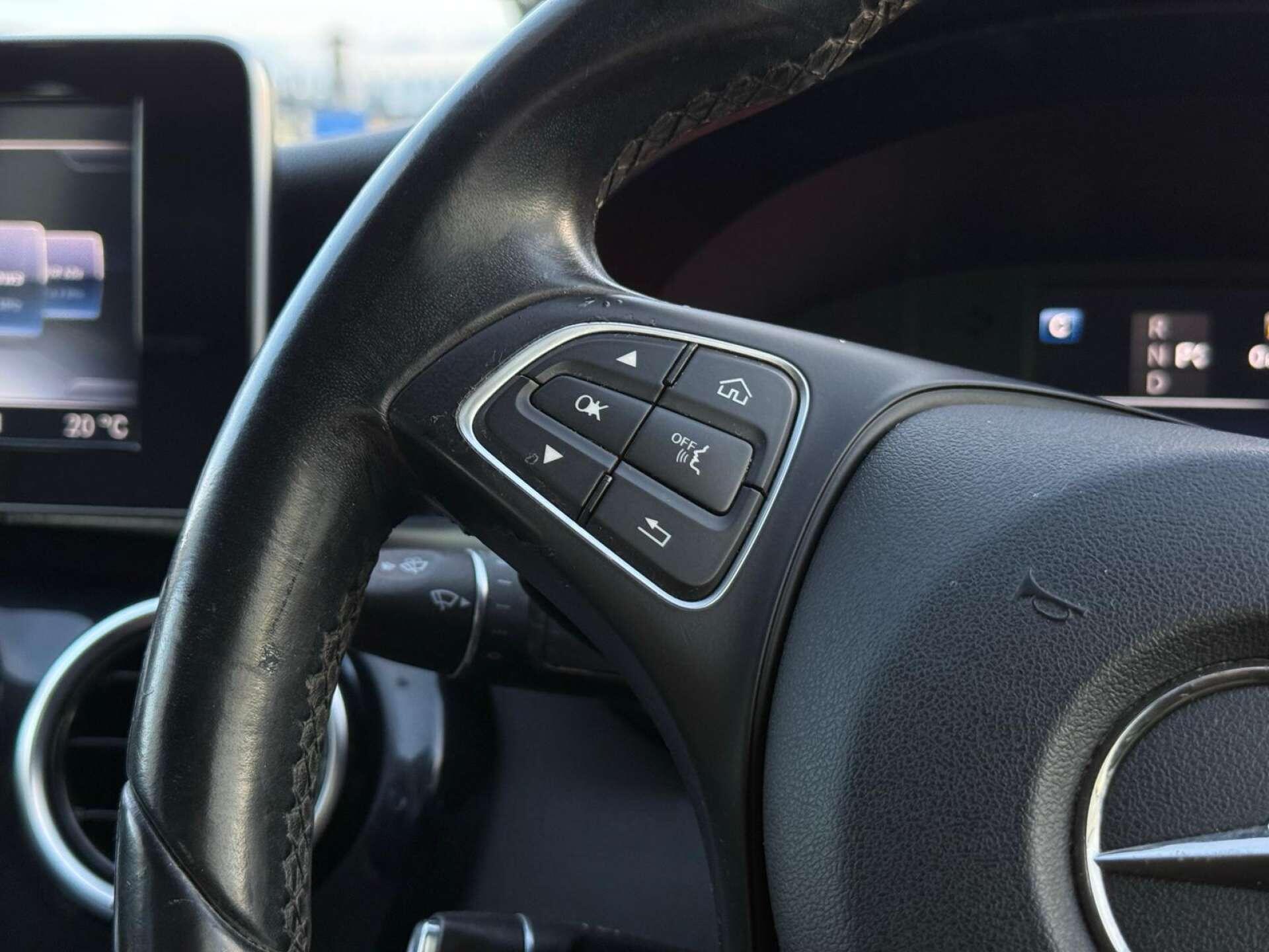 Mercedes-Benz C Class view 55