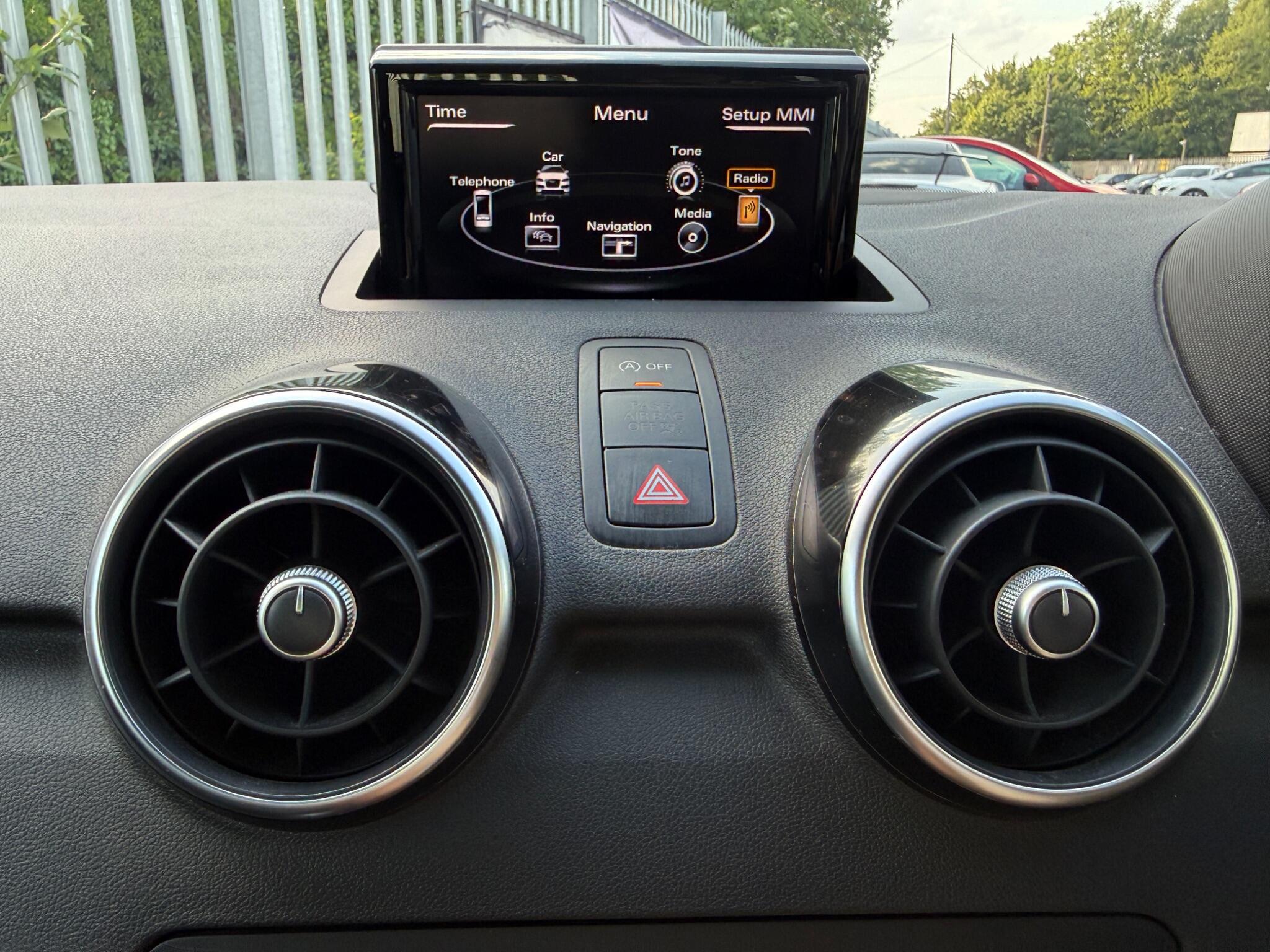 2015 Audi A1 image 46