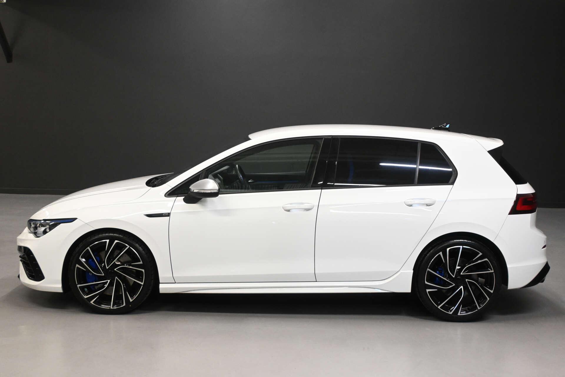 Volkswagen Golf view 34