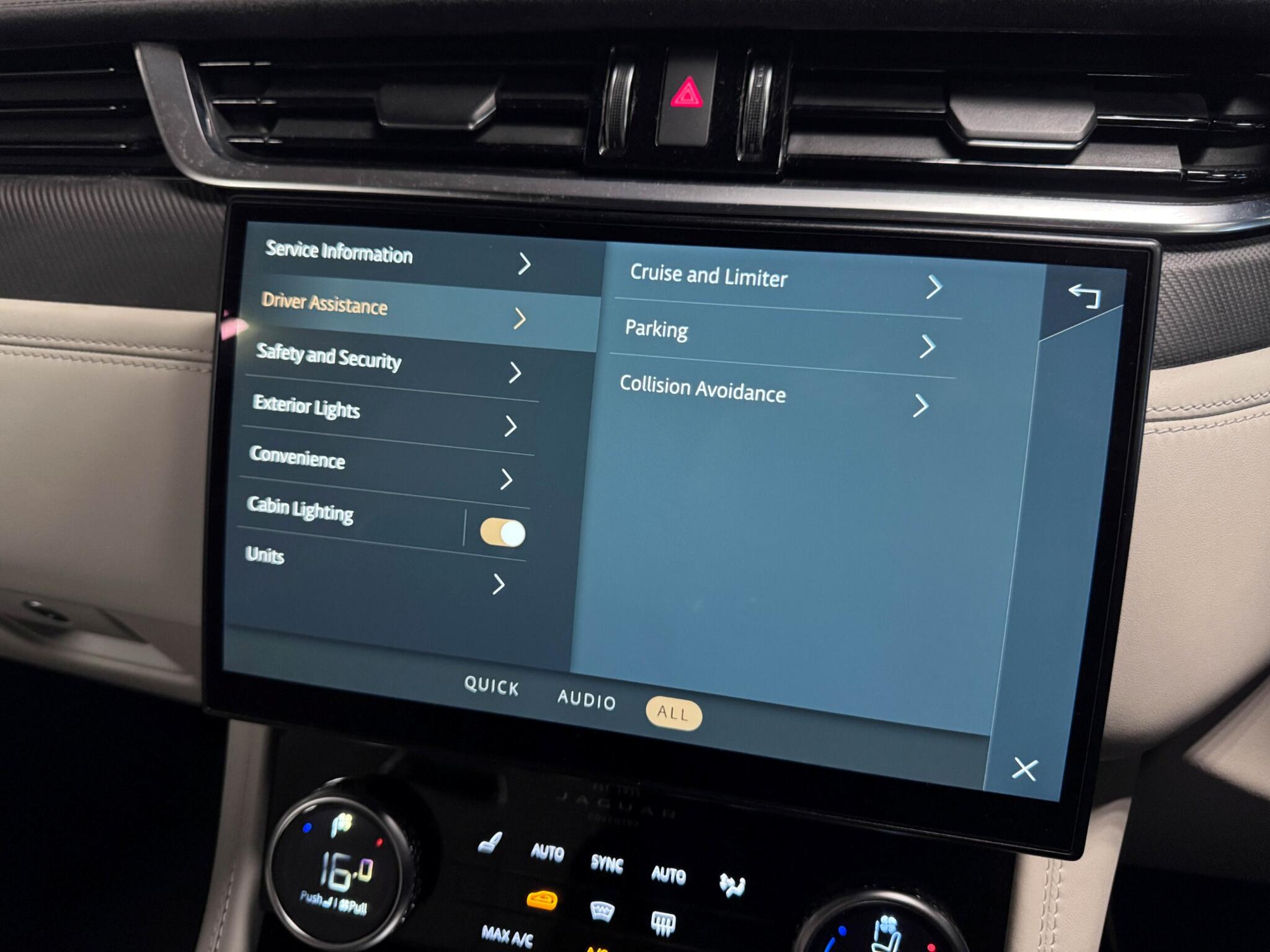 Jaguar F-Pace view 61