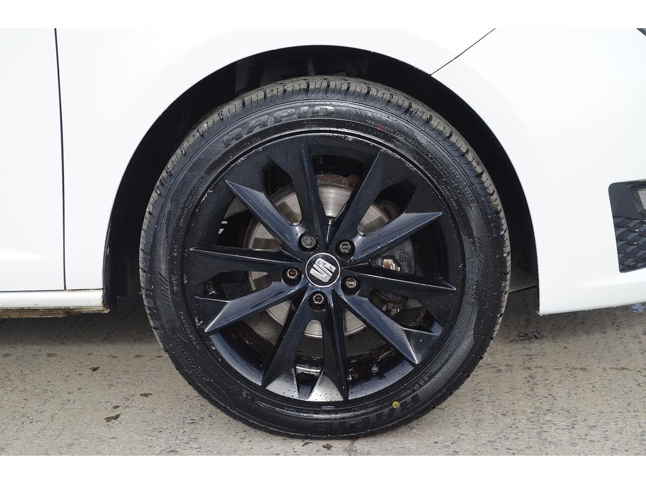 Seat Ibiza view 35