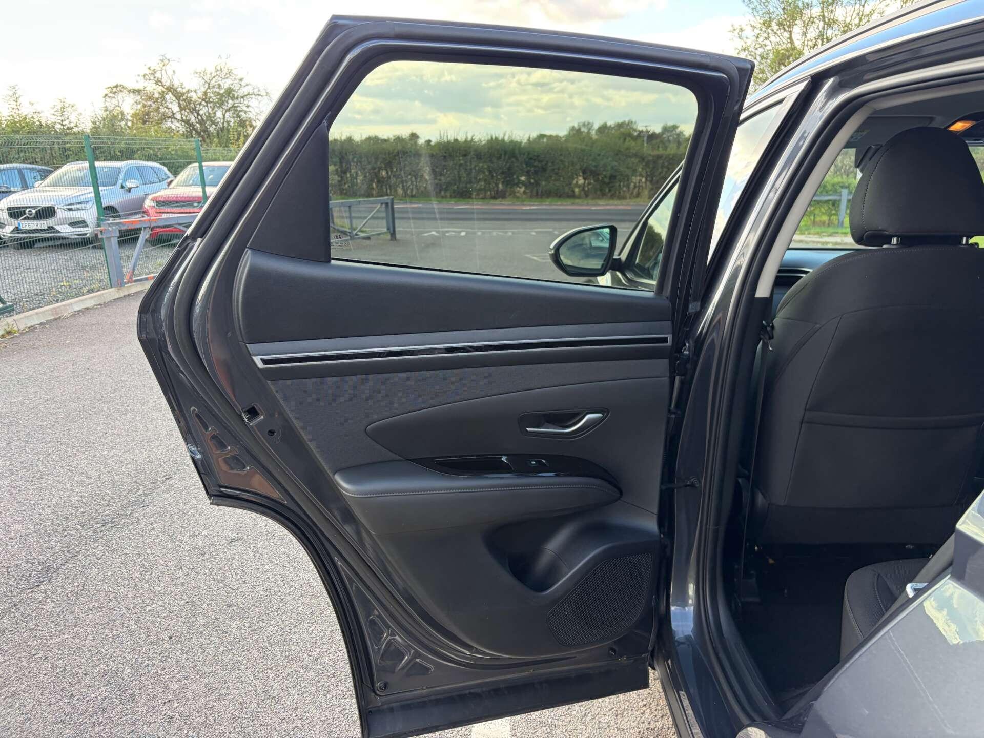 Hyundai Tucson view 19