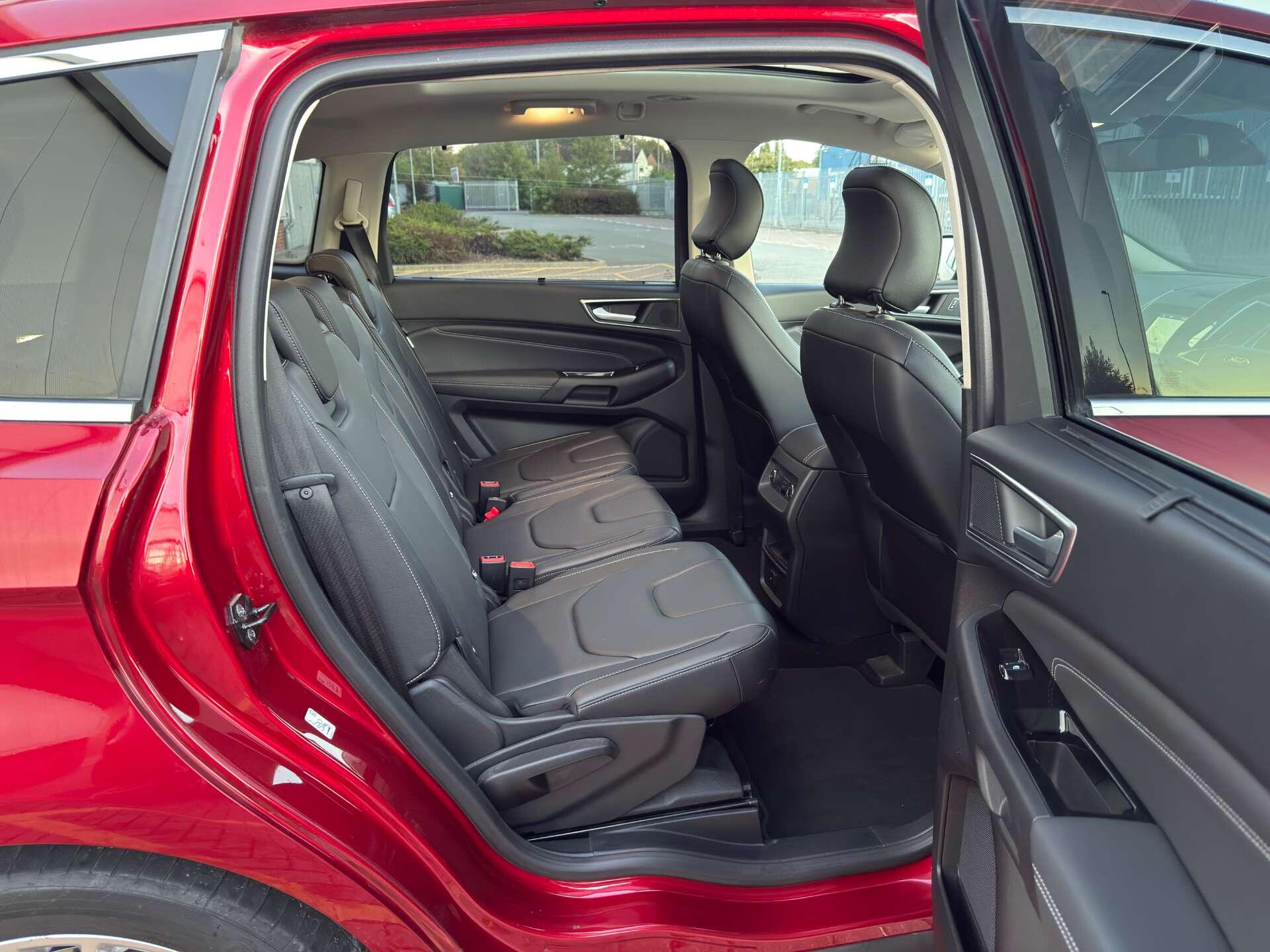 Ford S-Max view 37