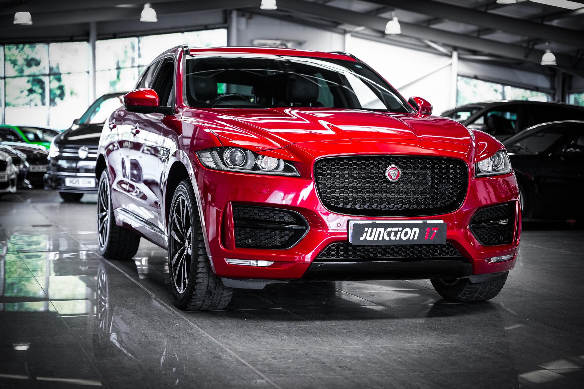 Jaguar F-Pace view 11