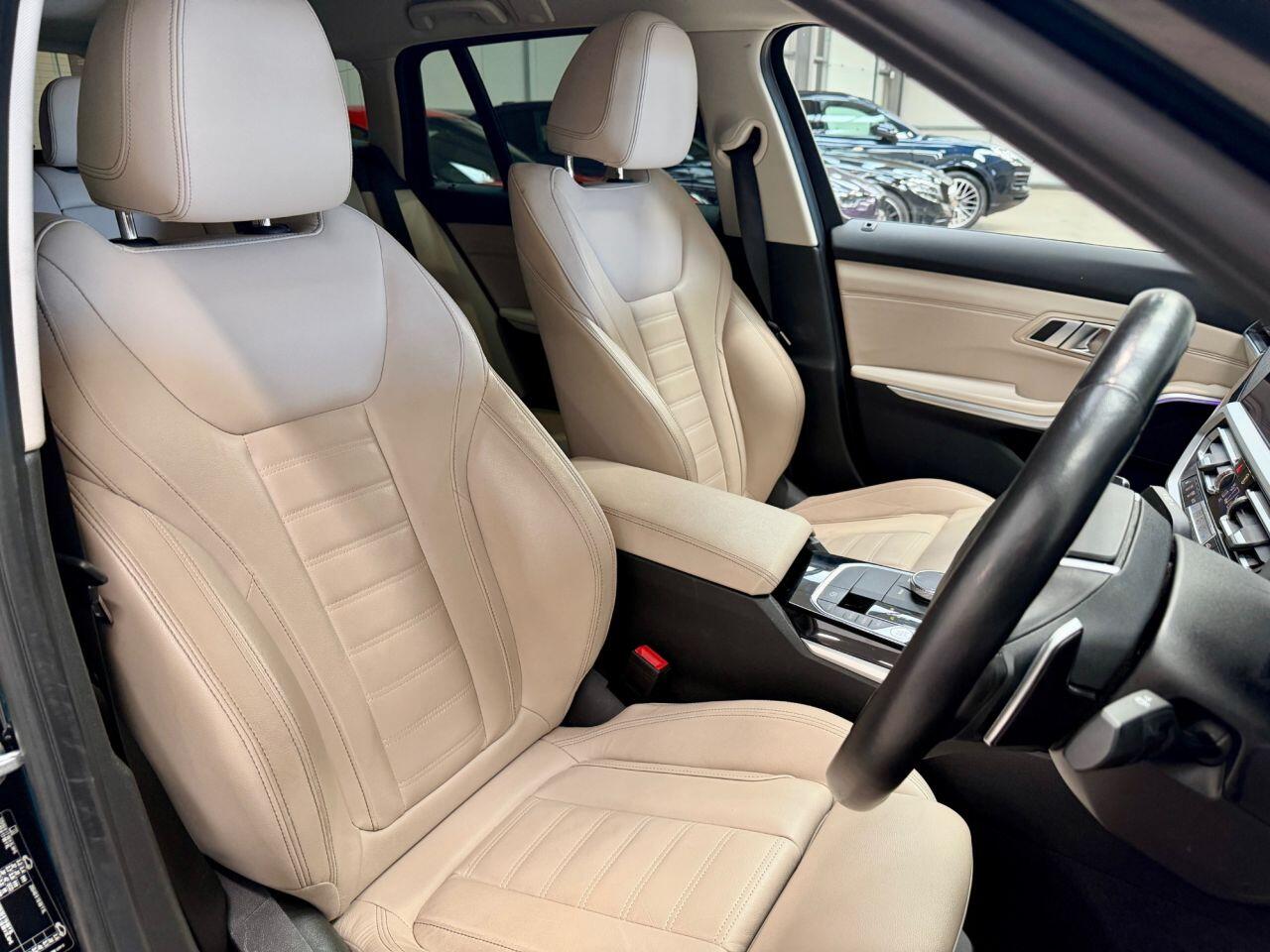 BMW 3 Series view 3
