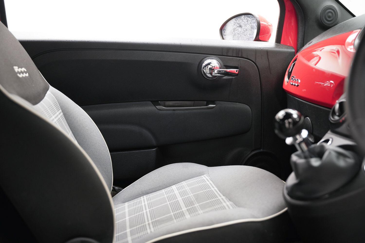Fiat 500 view 19