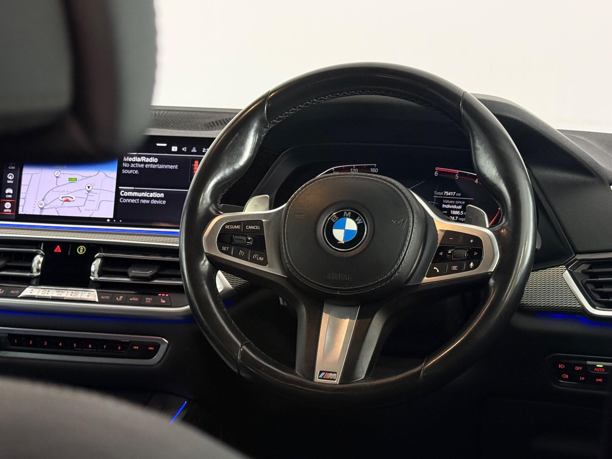 BMW X5 view 15