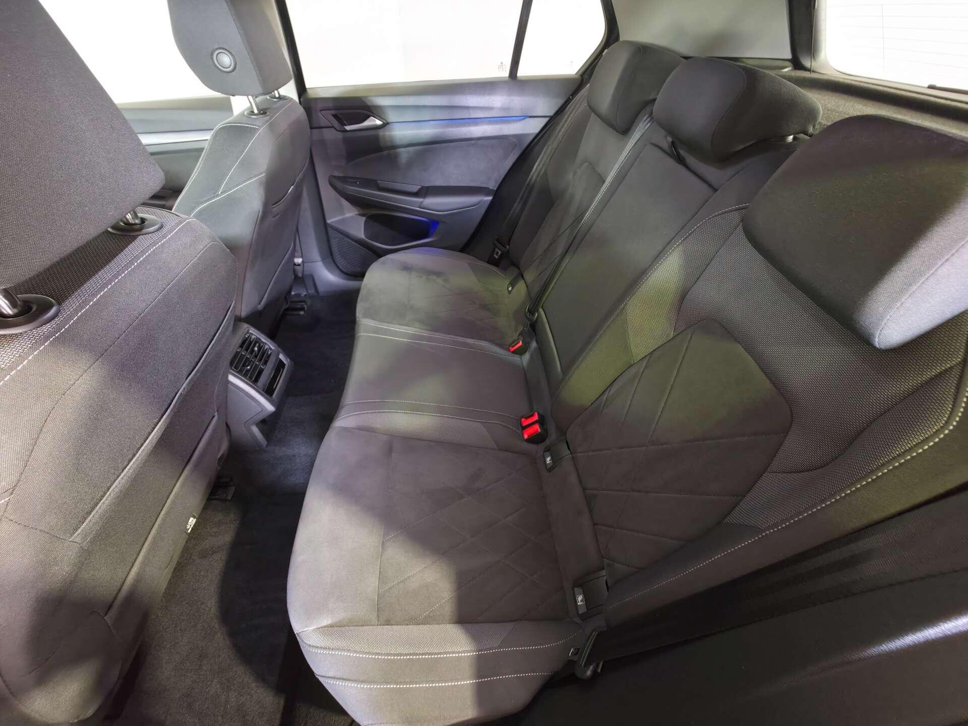 Volkswagen Golf view 56