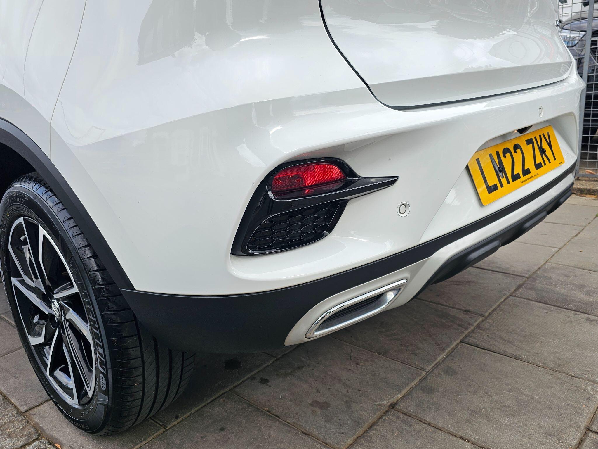 MG ZS view 10