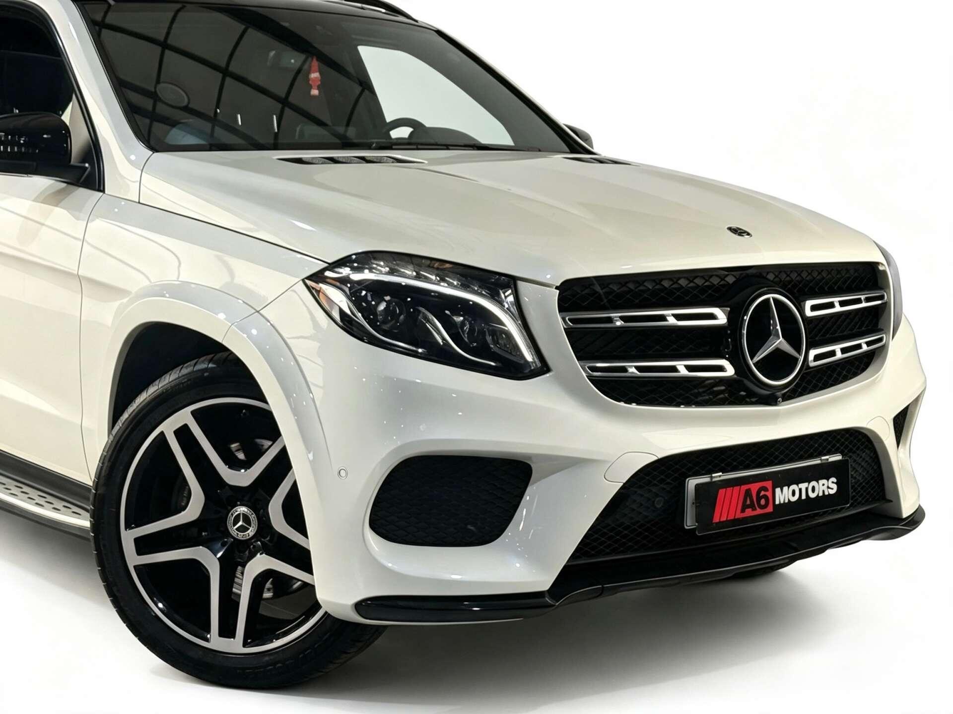 Mercedes-Benz GLS view 2