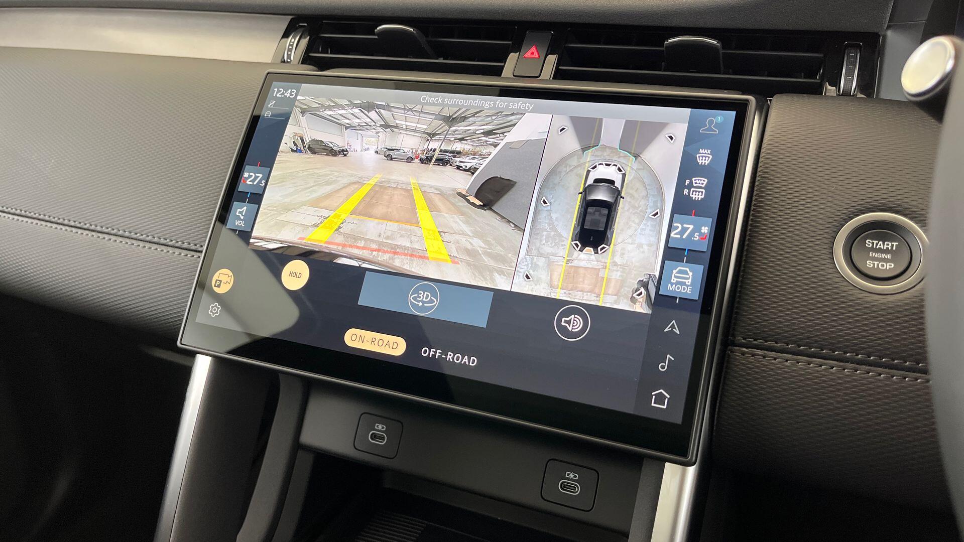 Land Rover Discovery Sport view 15