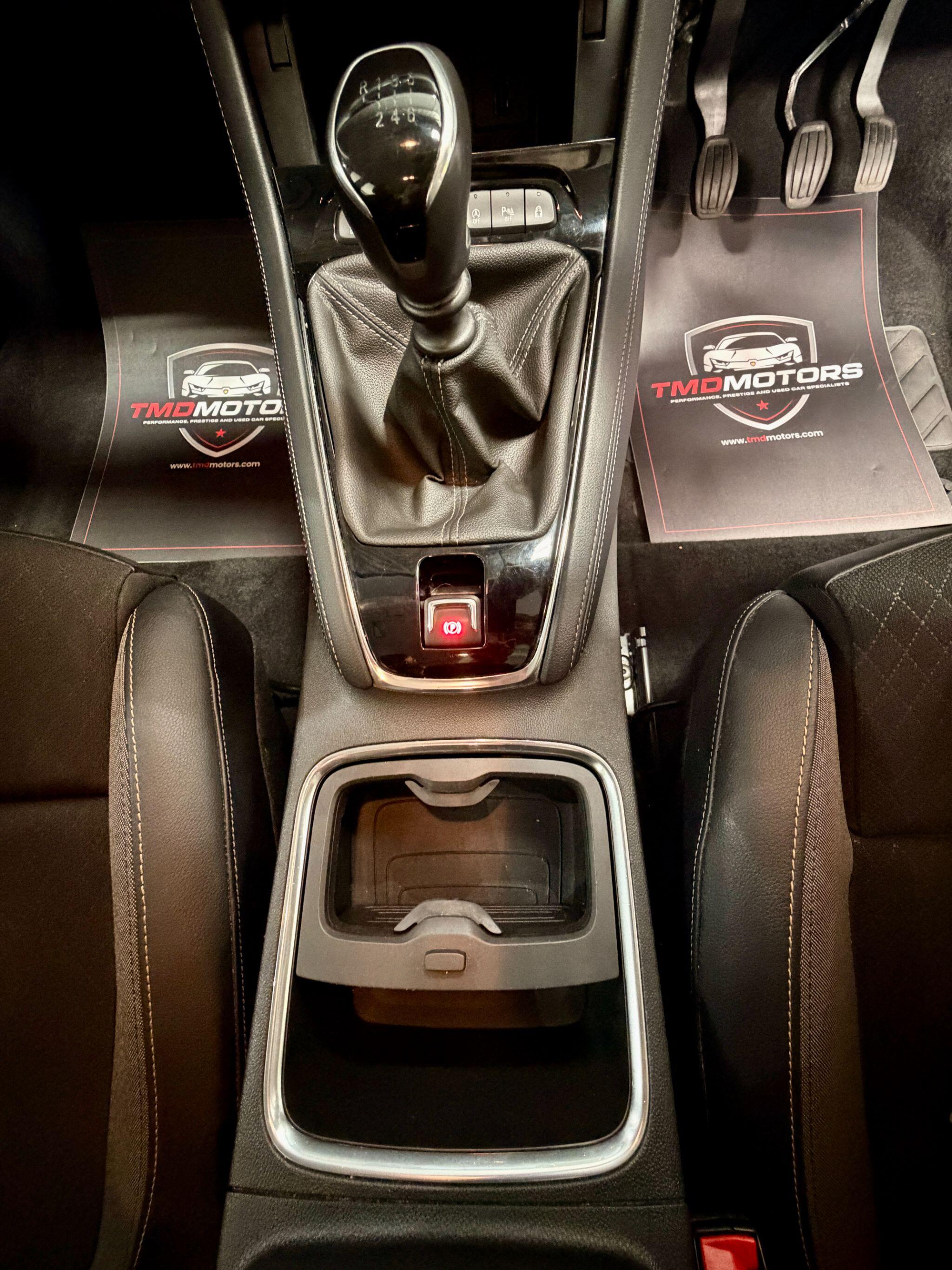 Vauxhall Grandland X view 12