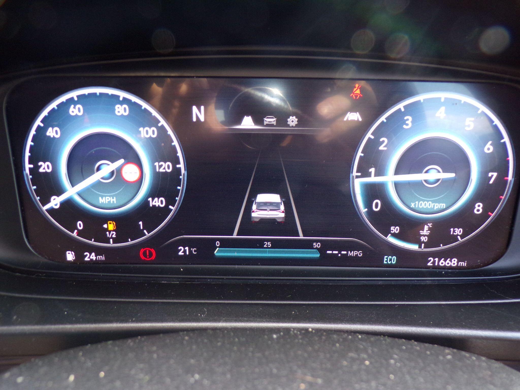 Hyundai i20 view 27