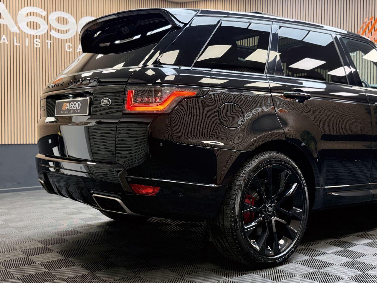 Land Rover Range Rover Sport view 12