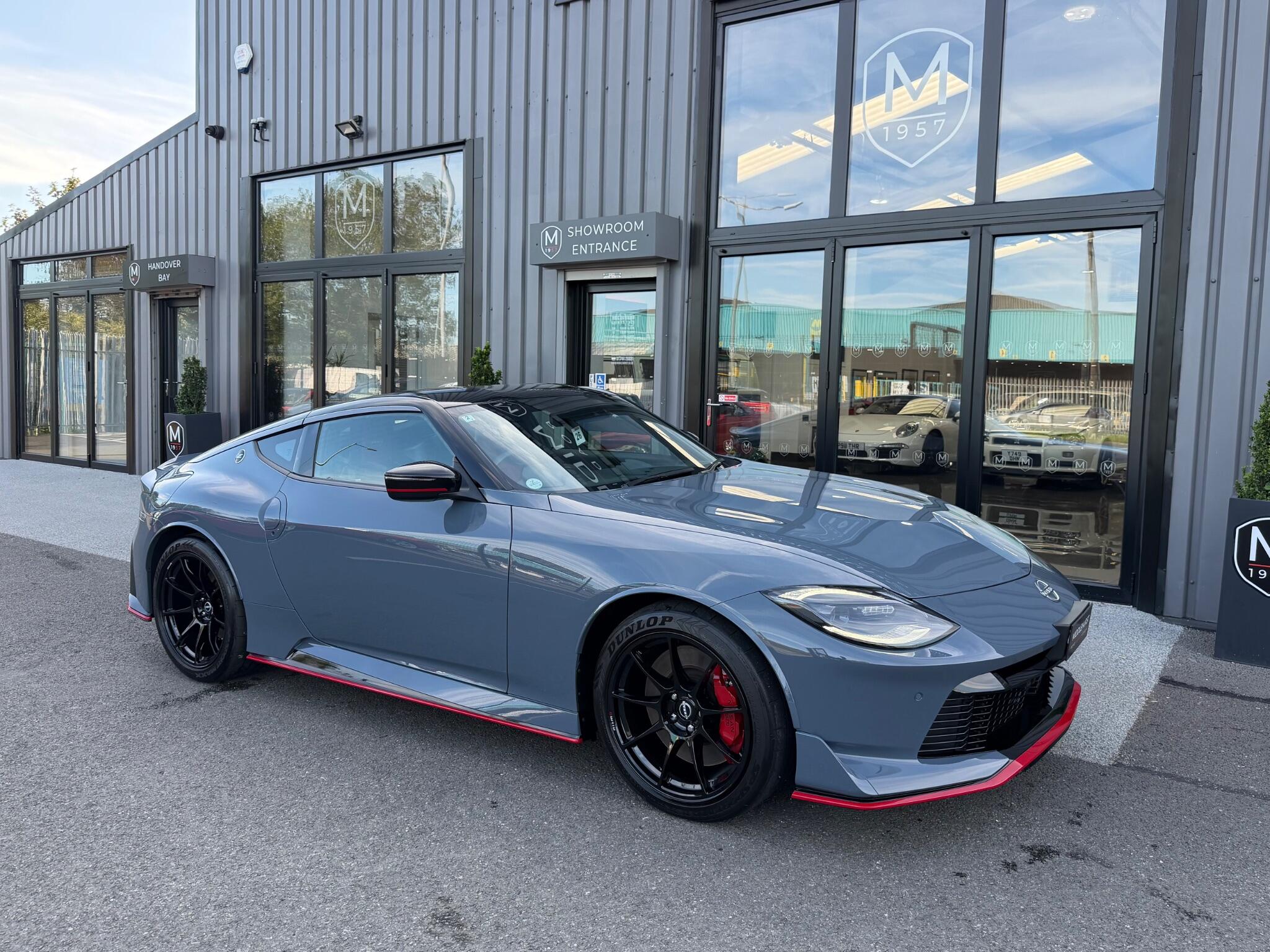 Nissan Fairlady view 17