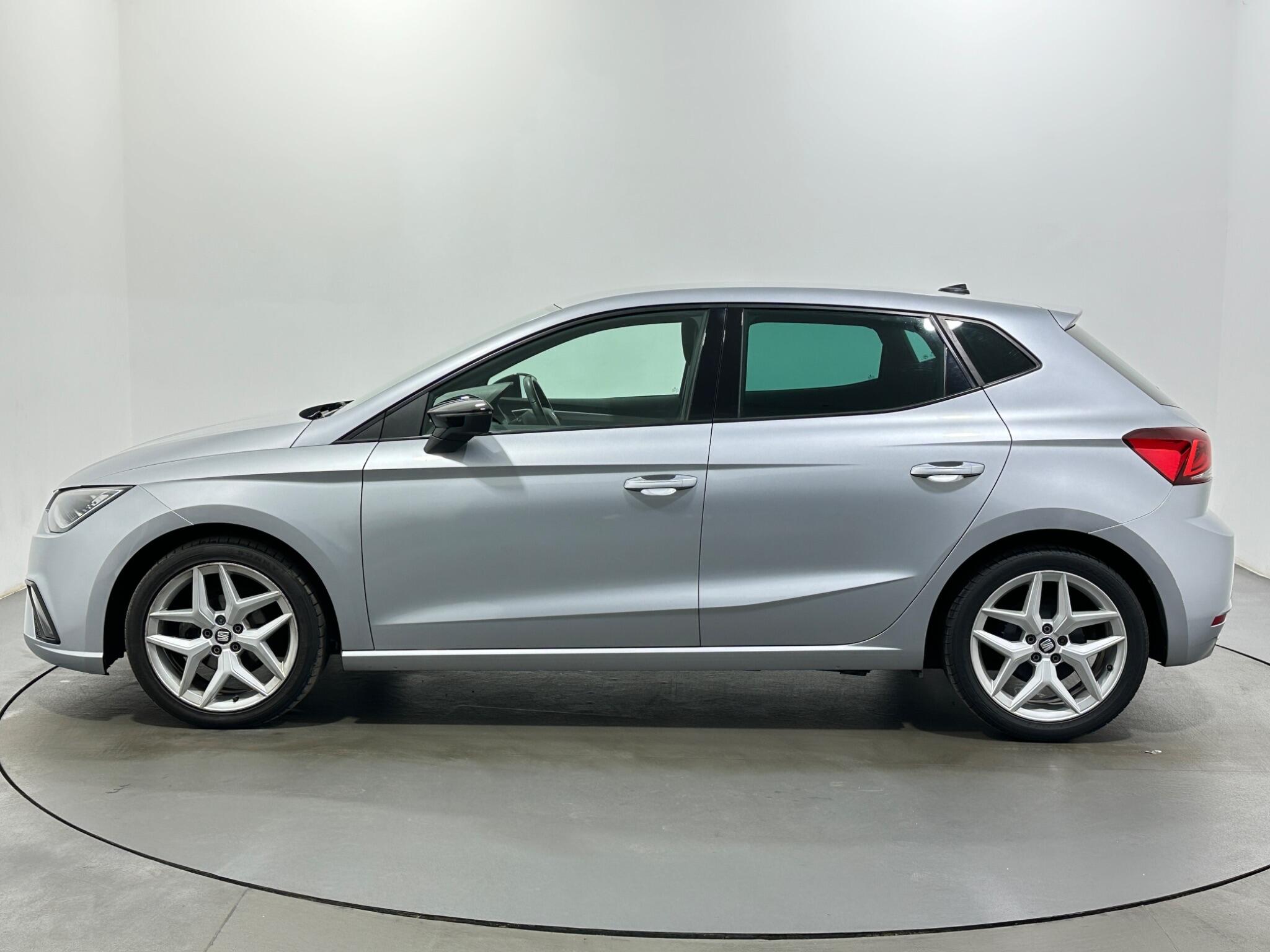 Seat Ibiza view 5