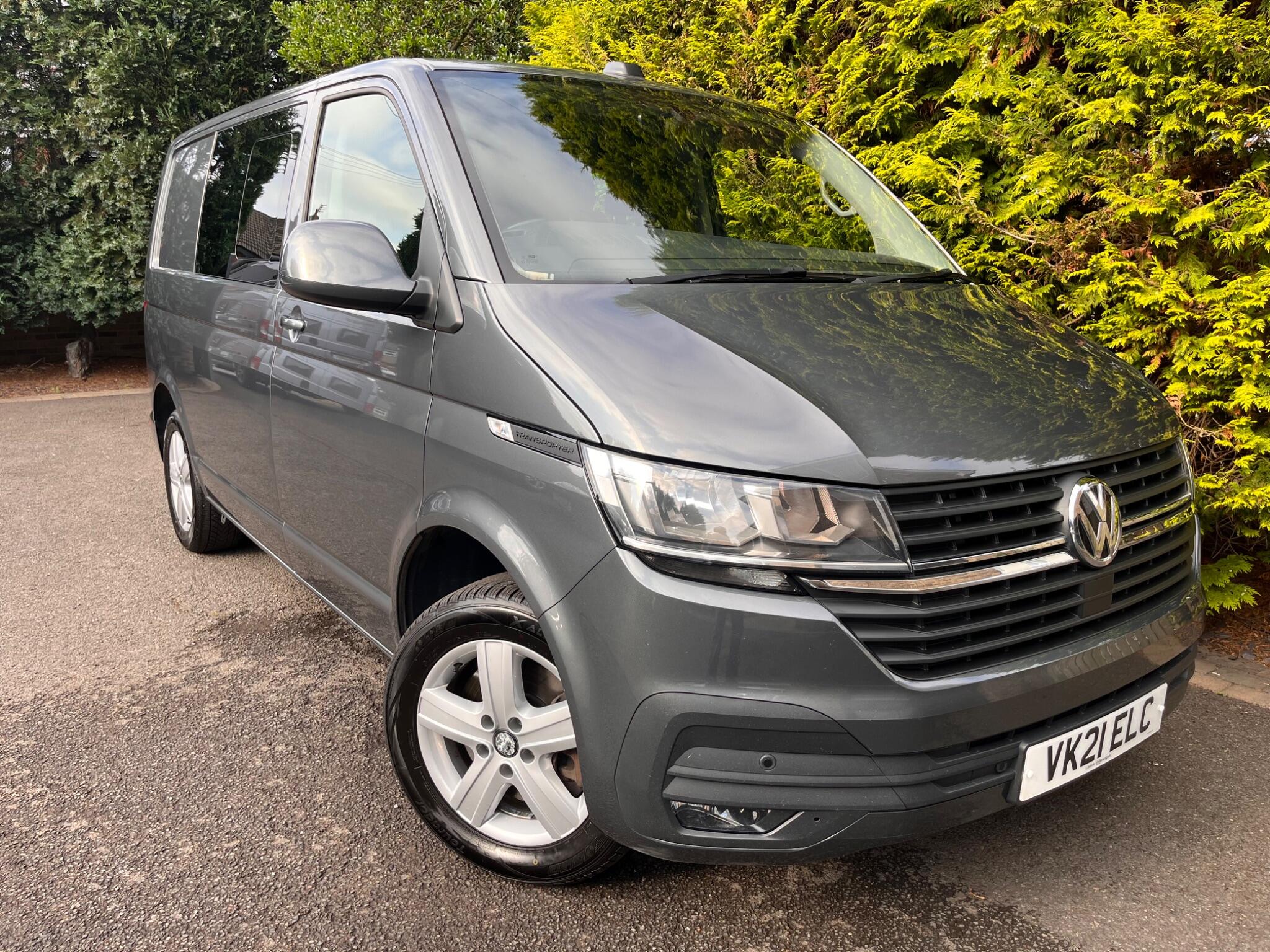 Volkswagen Transporter view 23