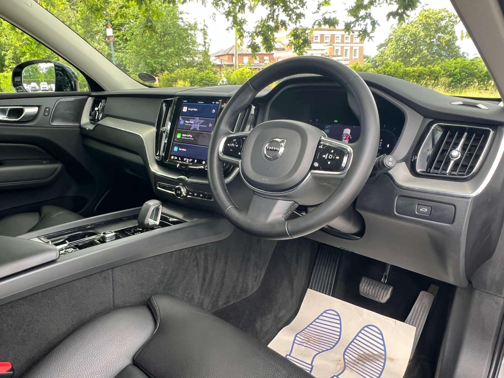 Volvo XC60 view 31