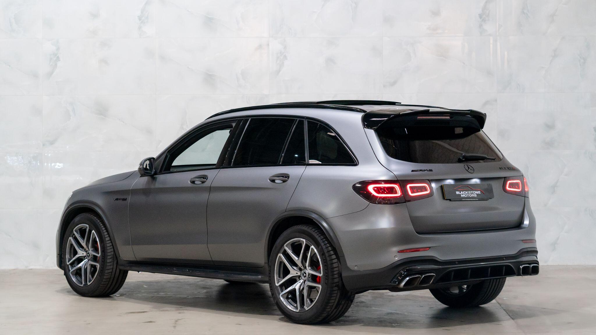 Mercedes-Benz GLC view 5