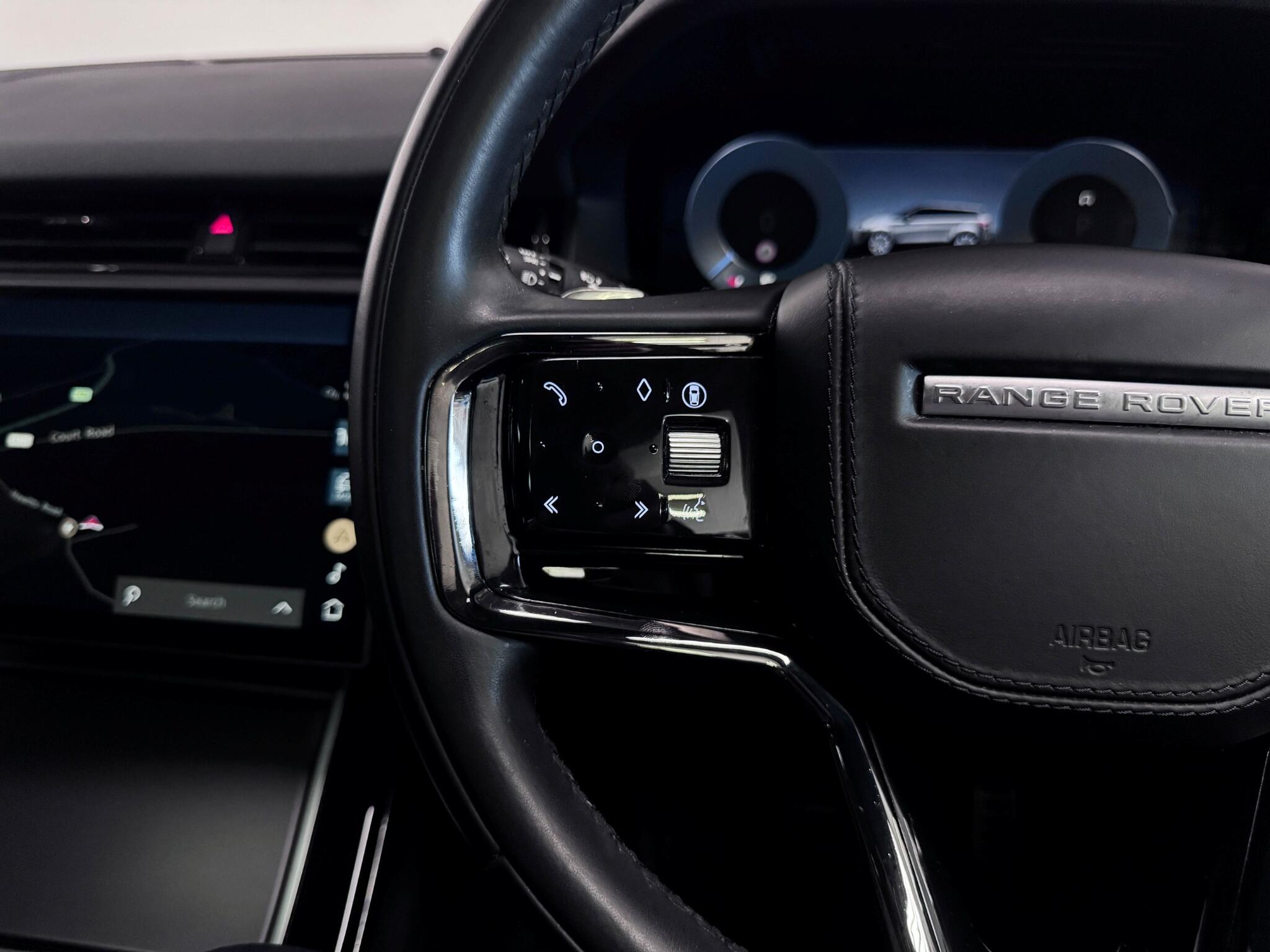 Land Rover Range Rover Evoque view 13