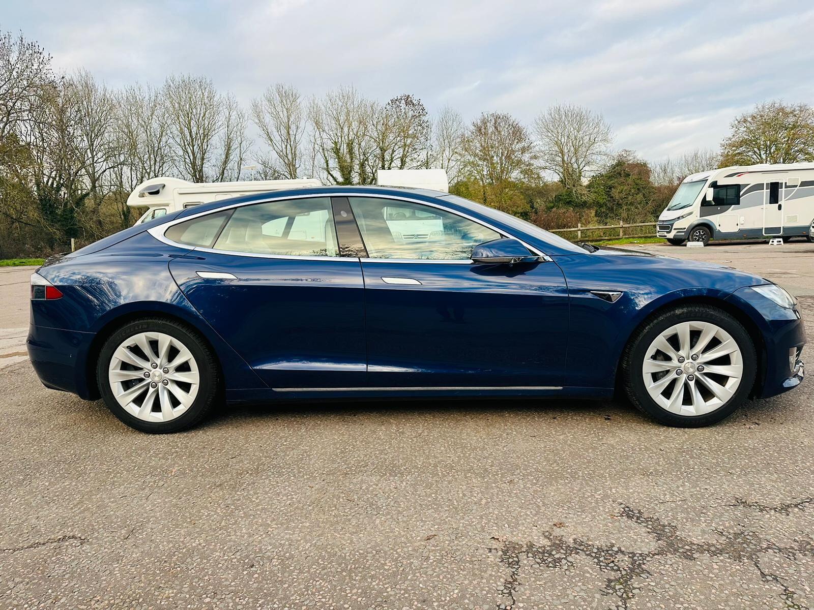 2018 Tesla Model S 75D (Dual Motor) Auto 4WD 5dr • 50,297 miles image 6