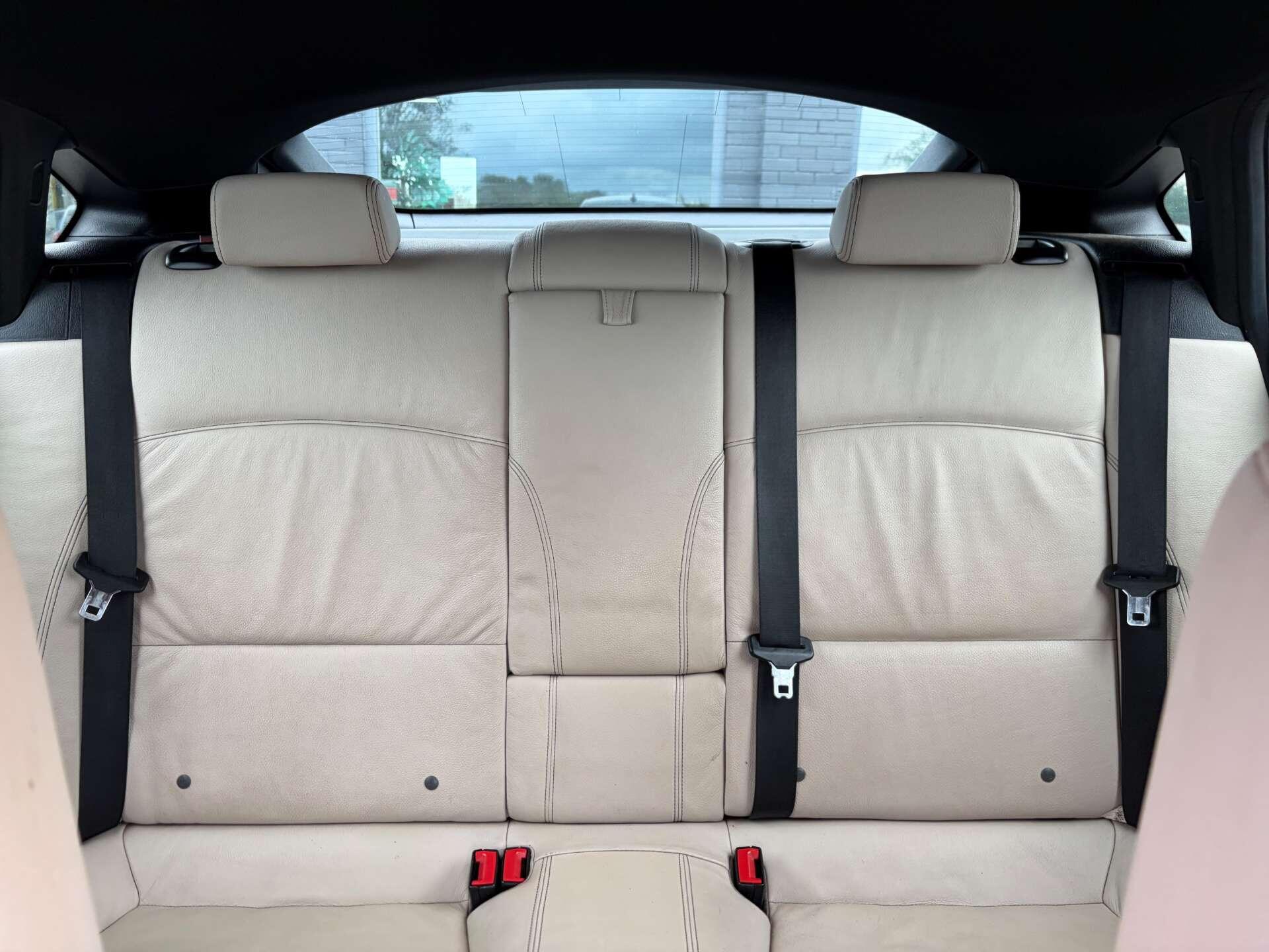 BMW X4 view 31
