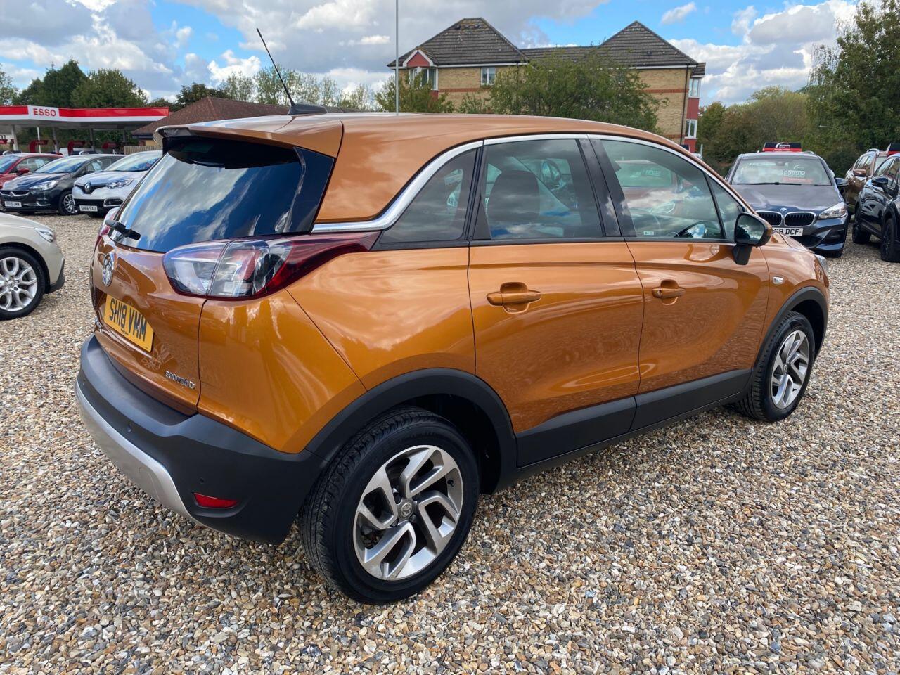 Vauxhall Crossland X view 5