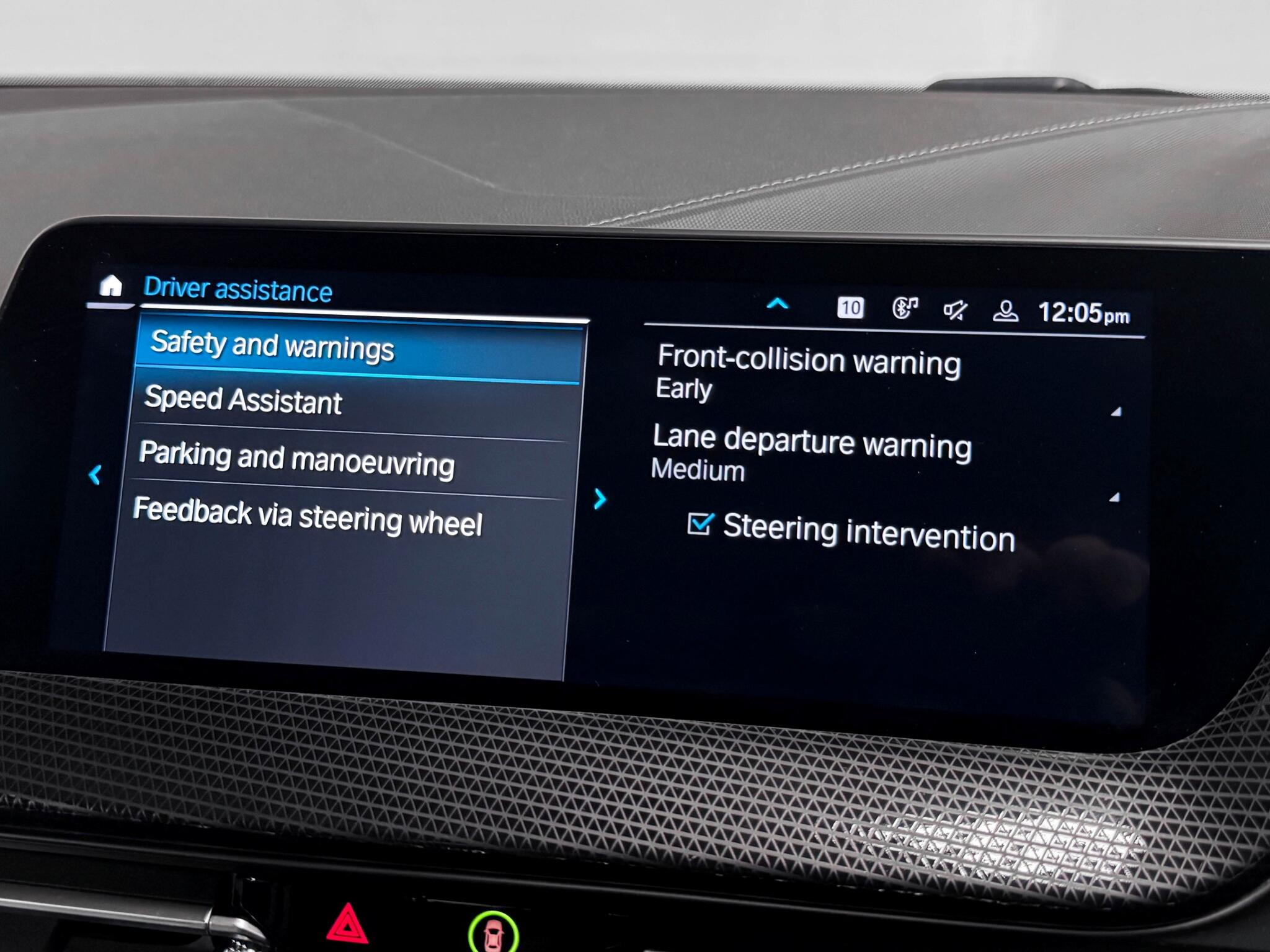 BMW 2 Series view 52