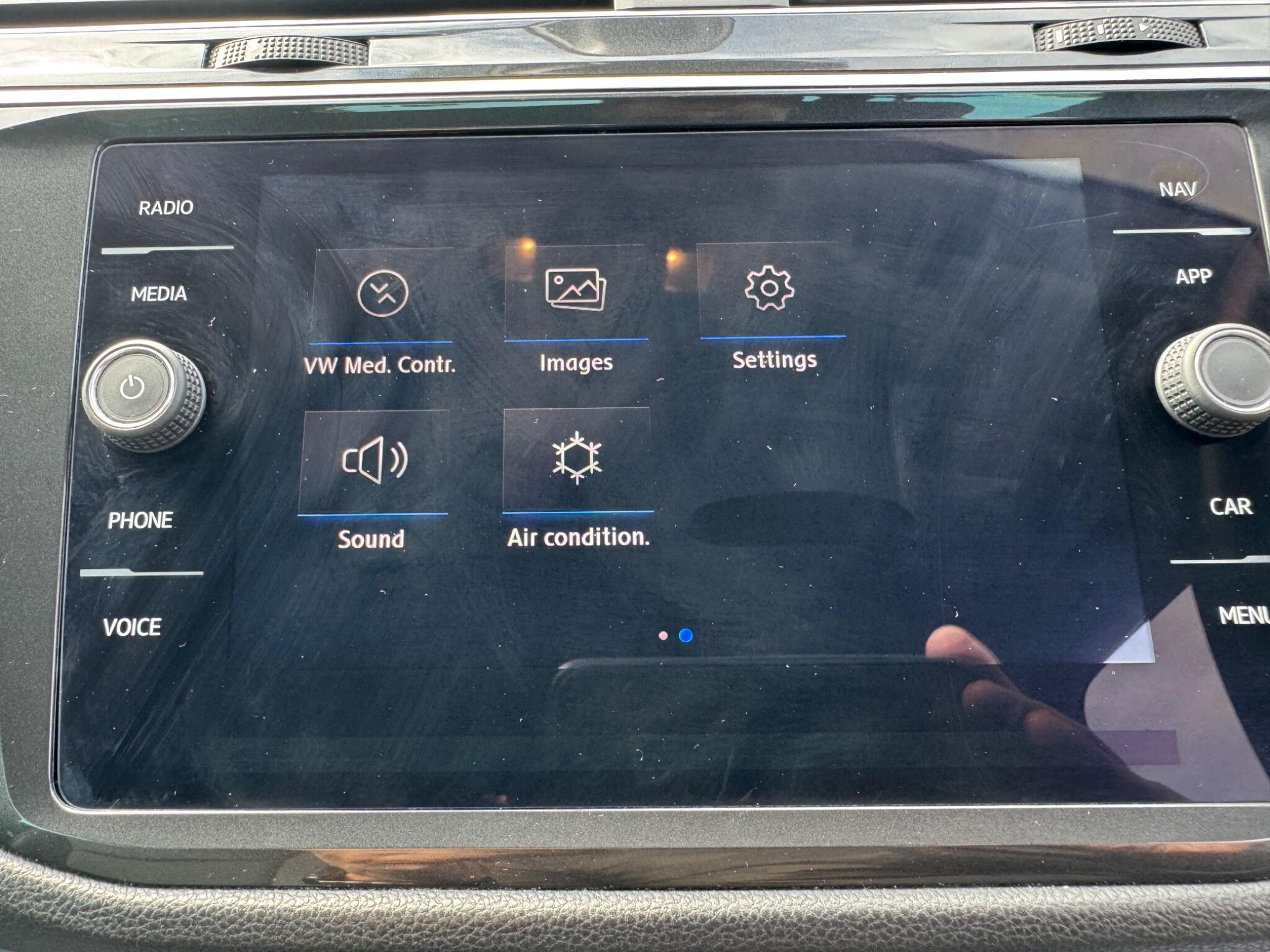 Volkswagen Tiguan view 36