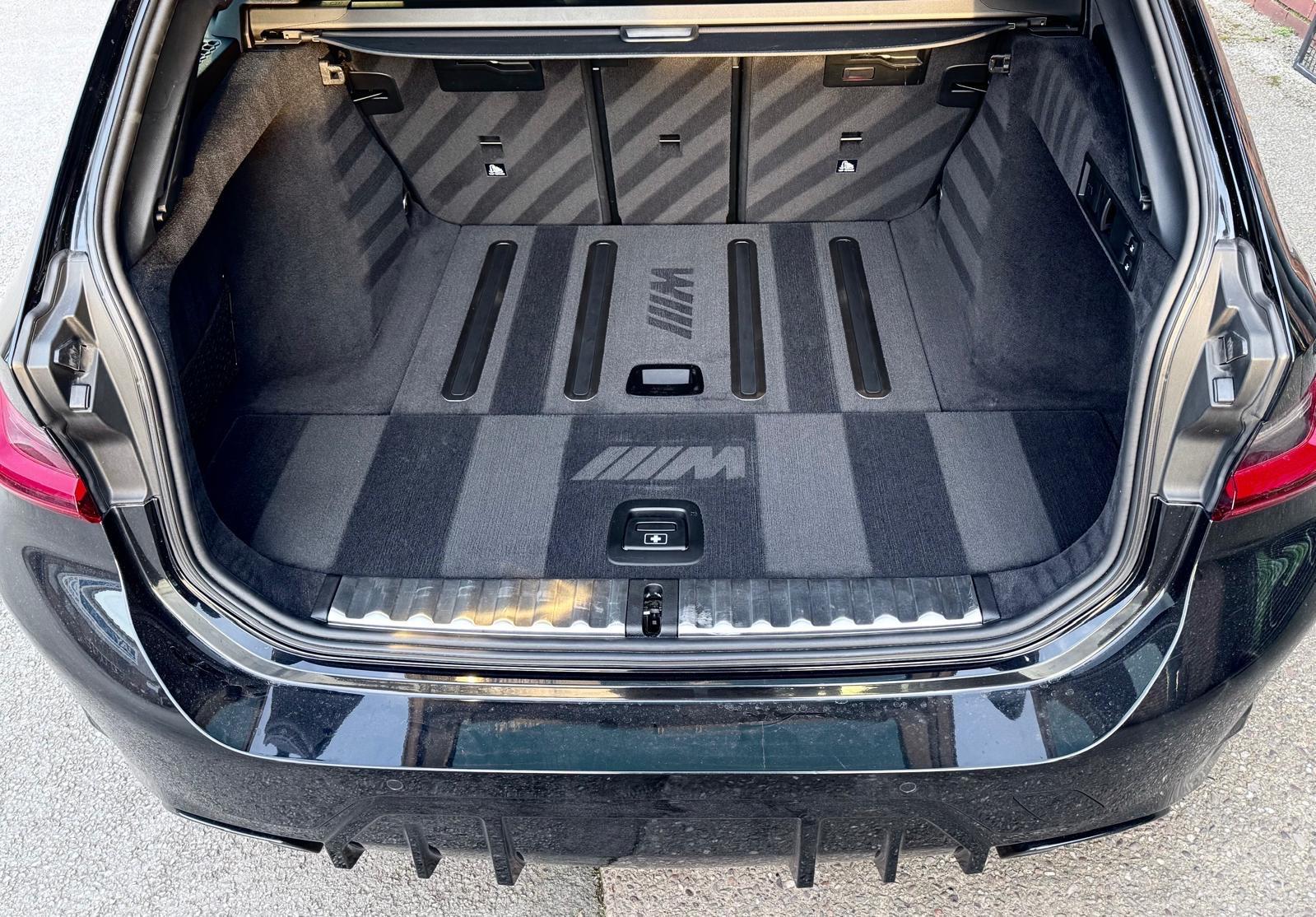 BMW 3 Series view 14