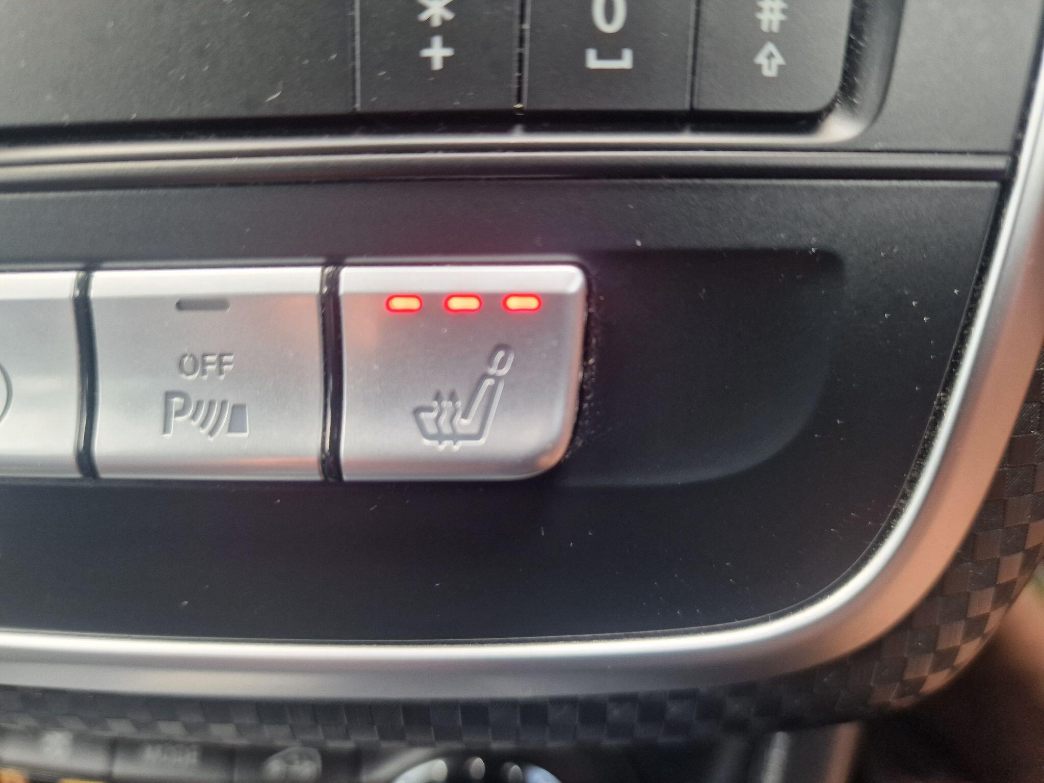 Mercedes-Benz A-Class view 33