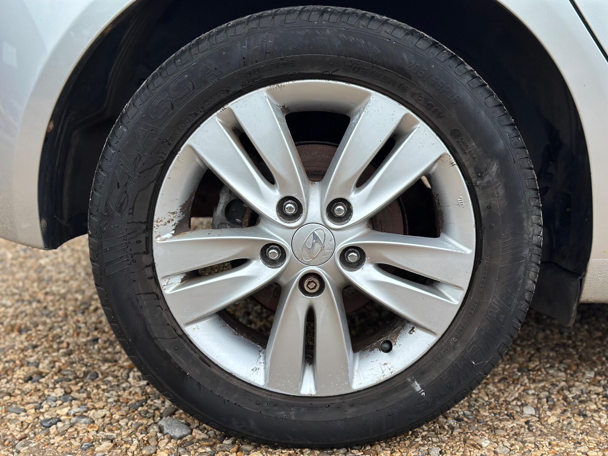 Hyundai ix20 view 55