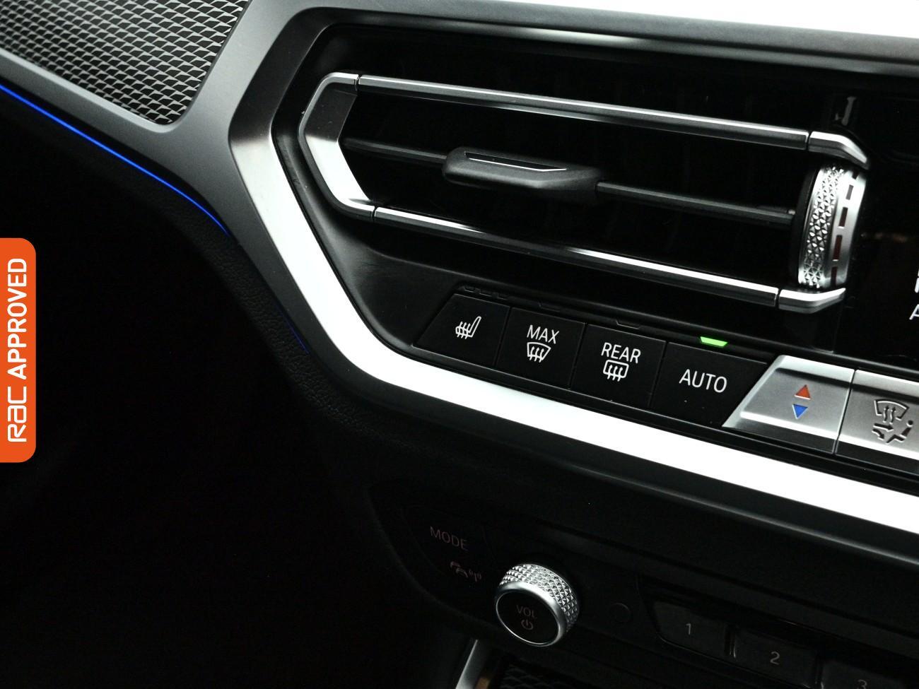 BMW 3 Series view 17