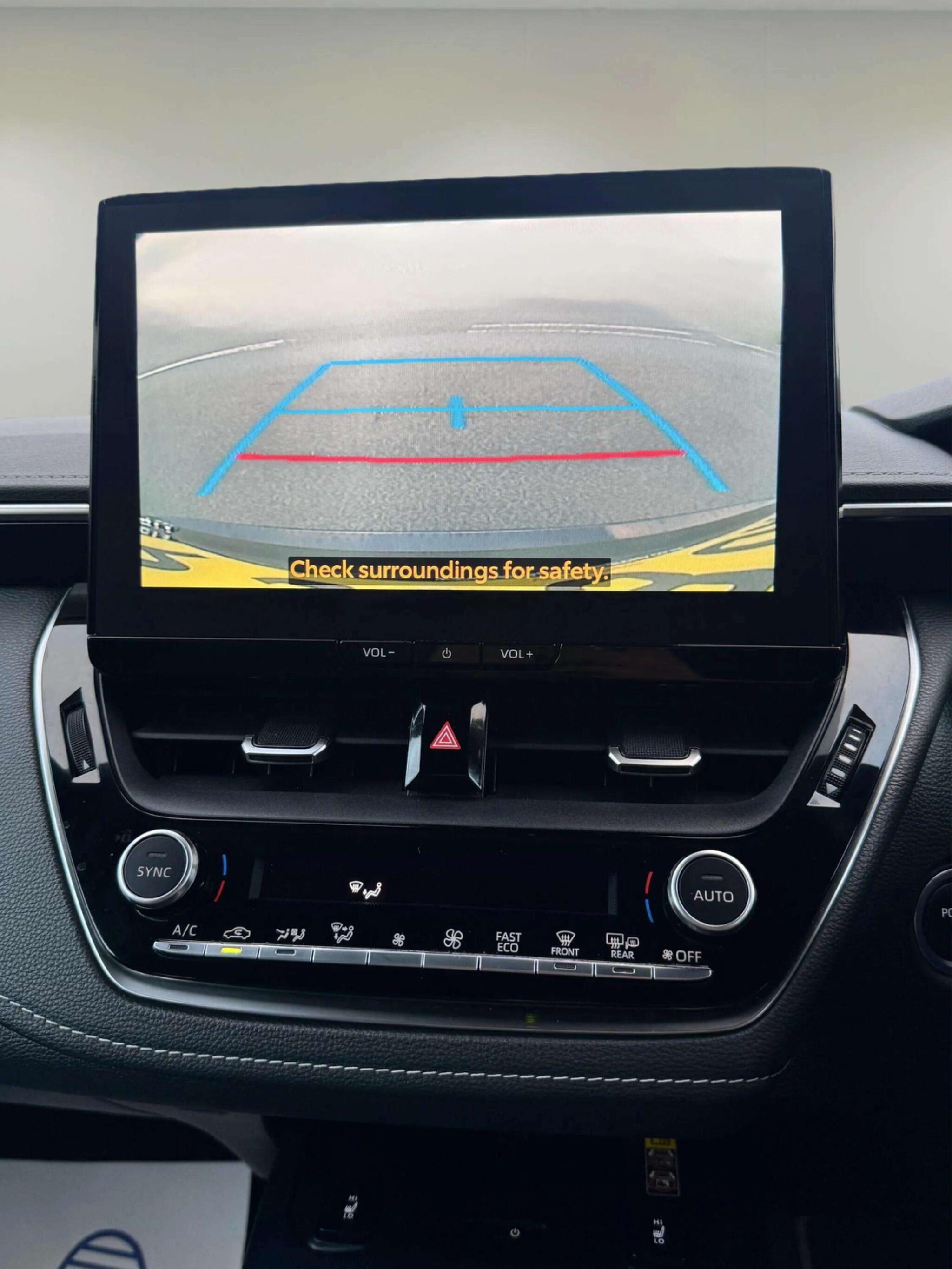 Toyota Corolla view 7
