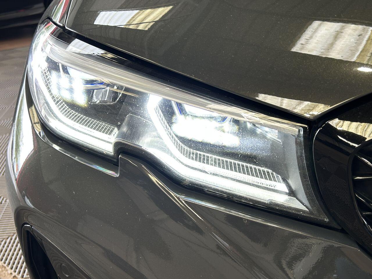 BMW 3 Series view 18
