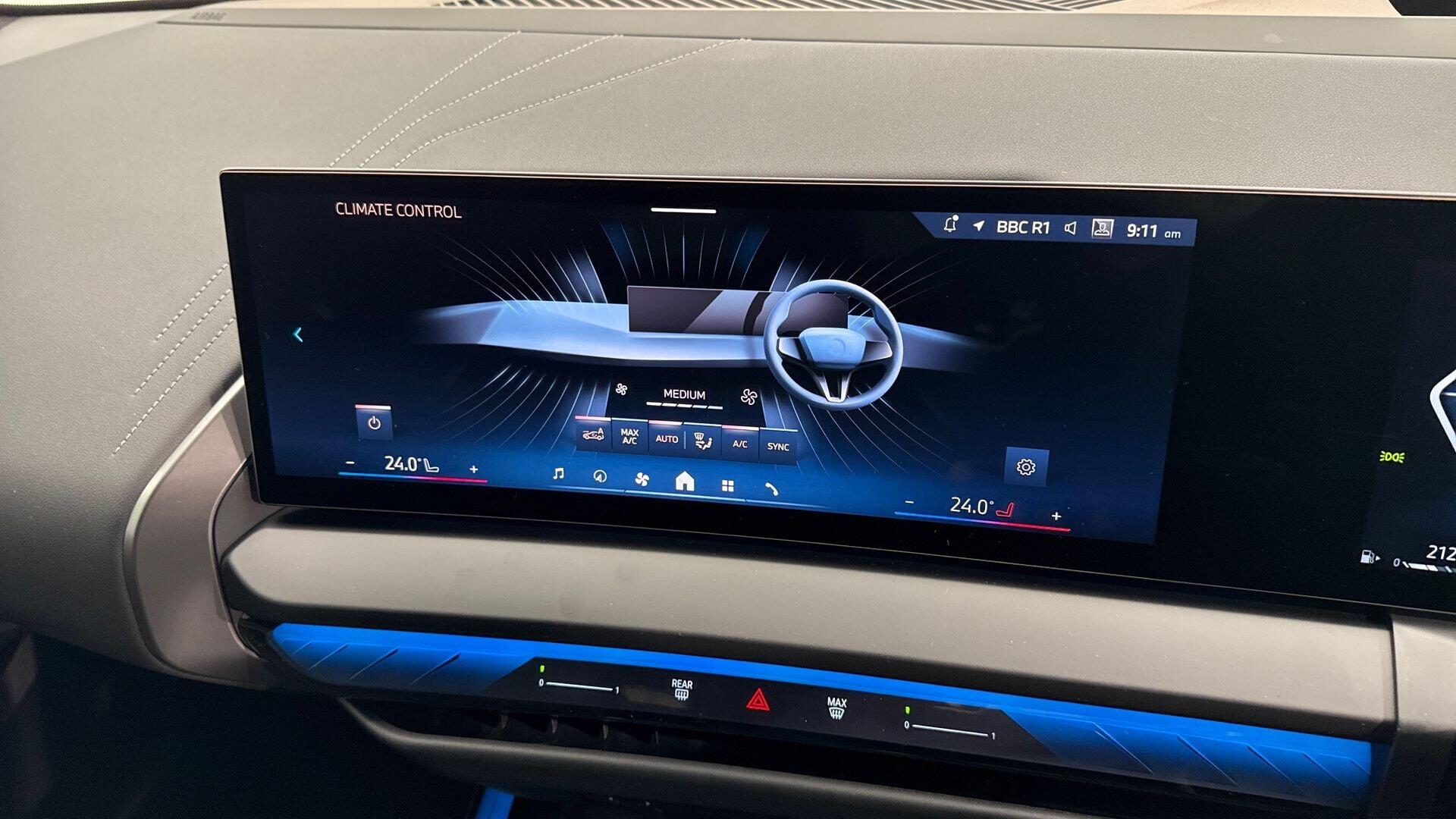 BMW X3 view 27