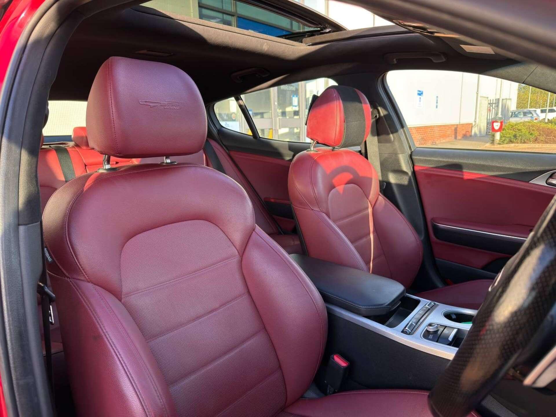 Kia Stinger view 16