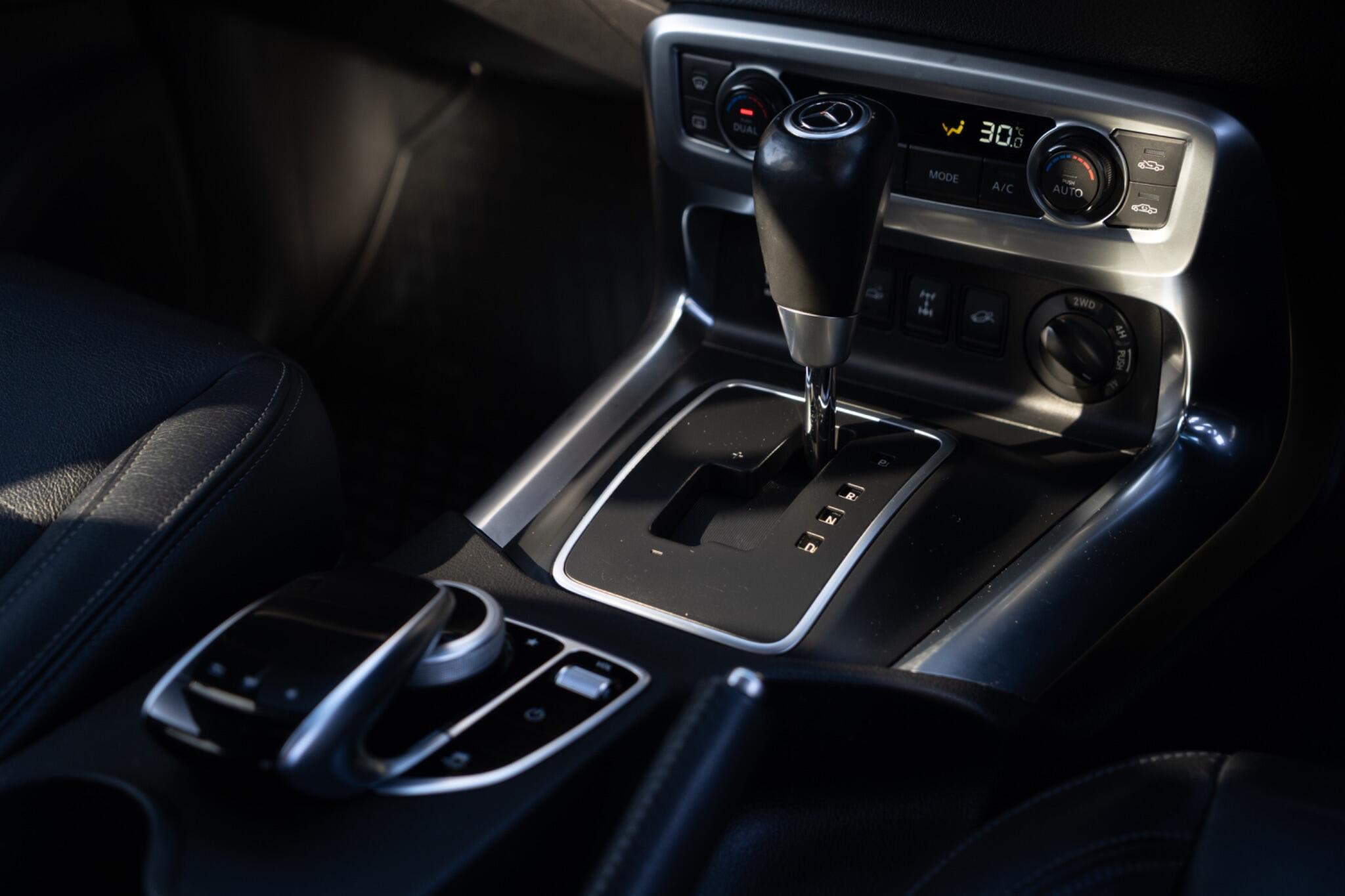Mercedes-Benz X-Class view 43
