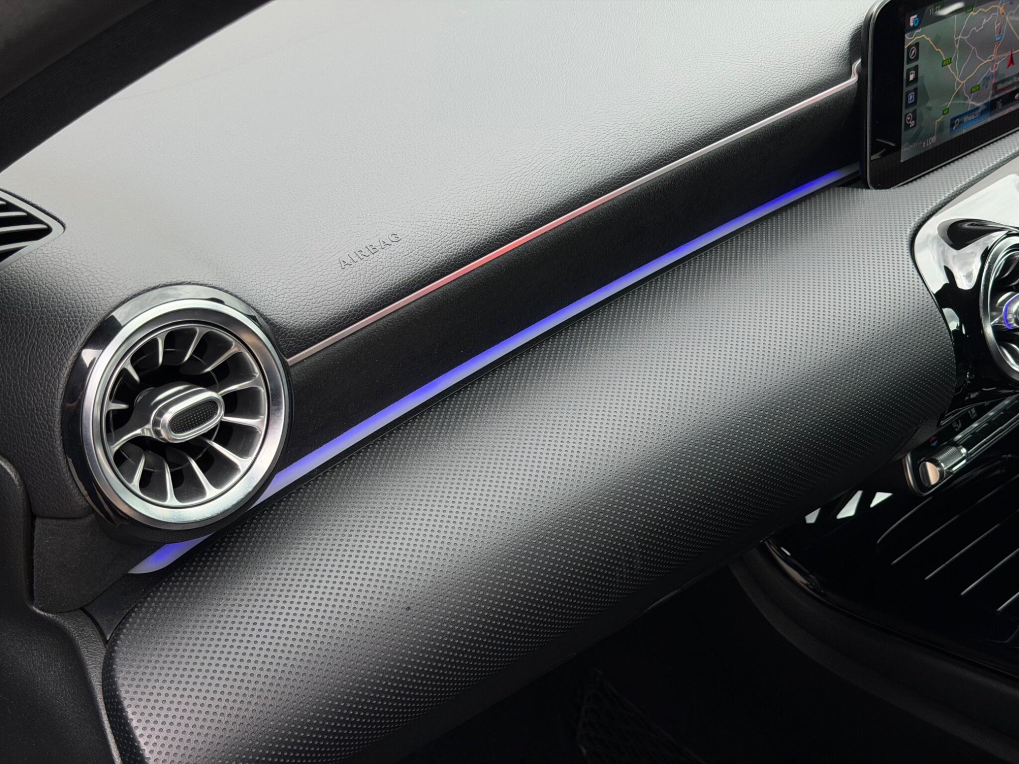 Mercedes-Benz A-Class view 31