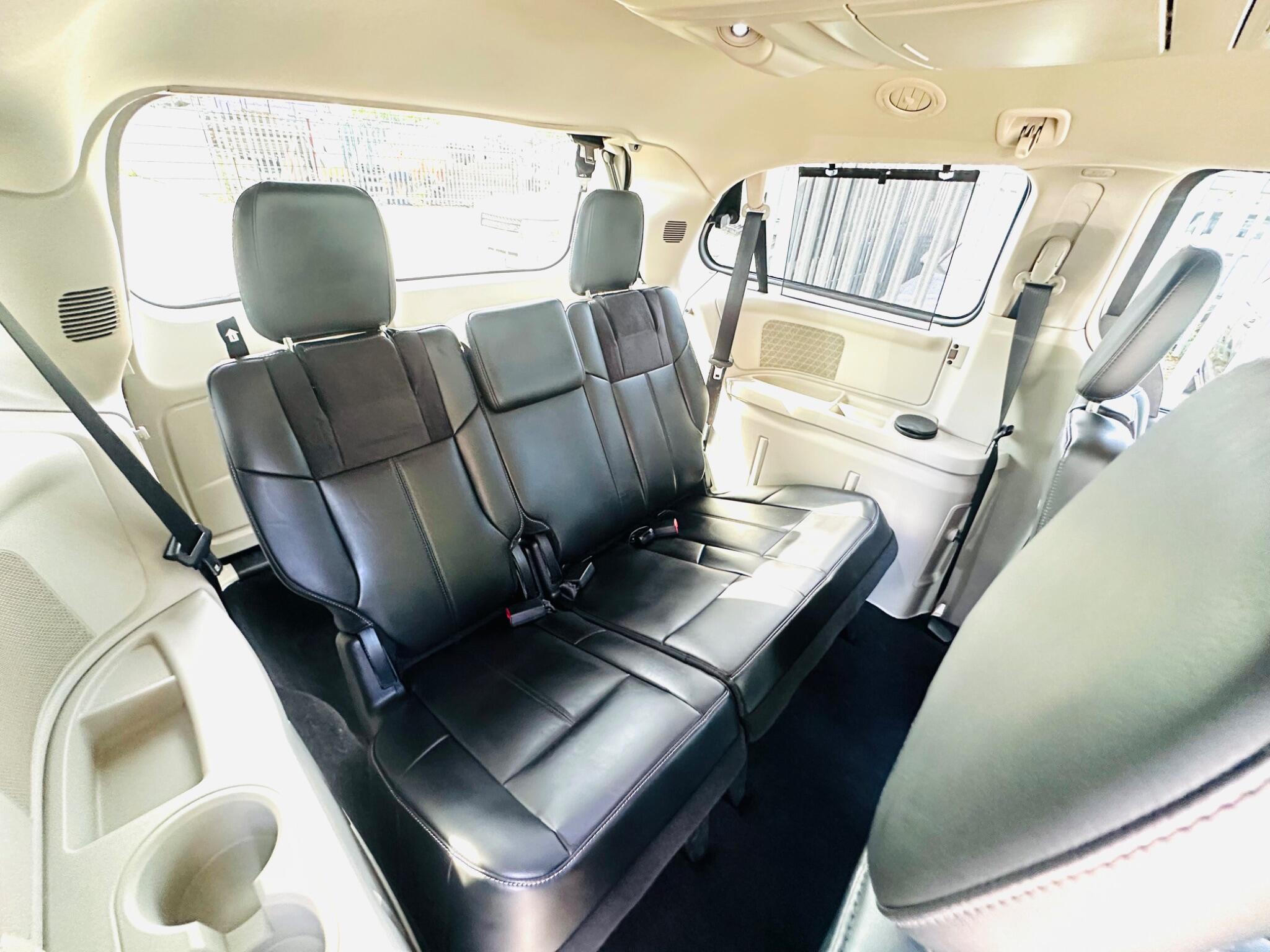 Chrysler Grand Voyager view 54