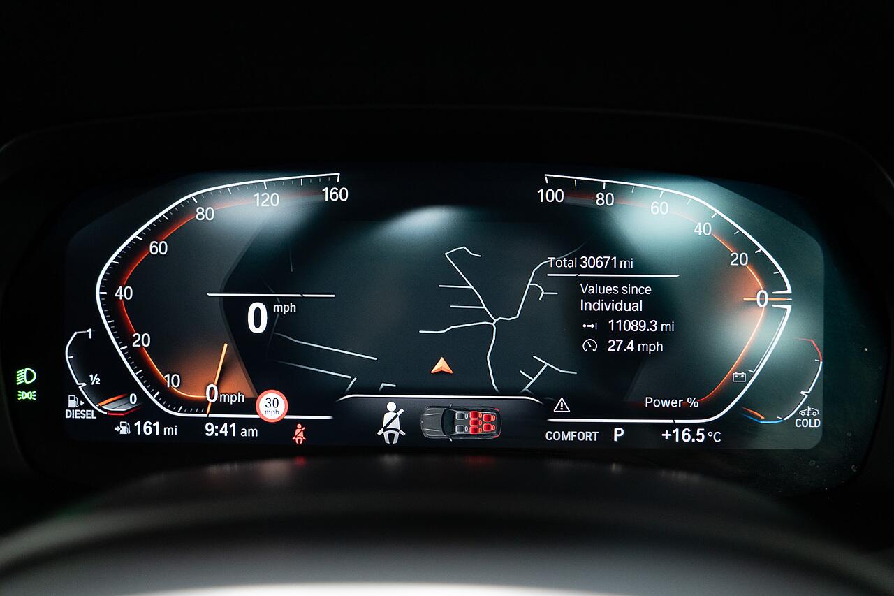 BMW X5 view 18