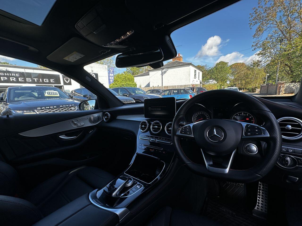 Mercedes-Benz GLC view 12