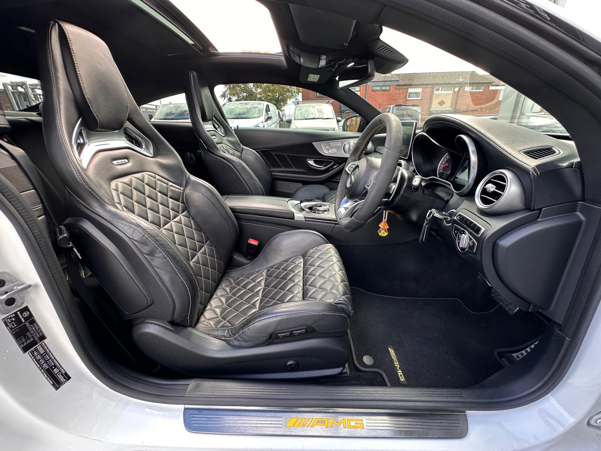 Mercedes-Benz C-Class view 17