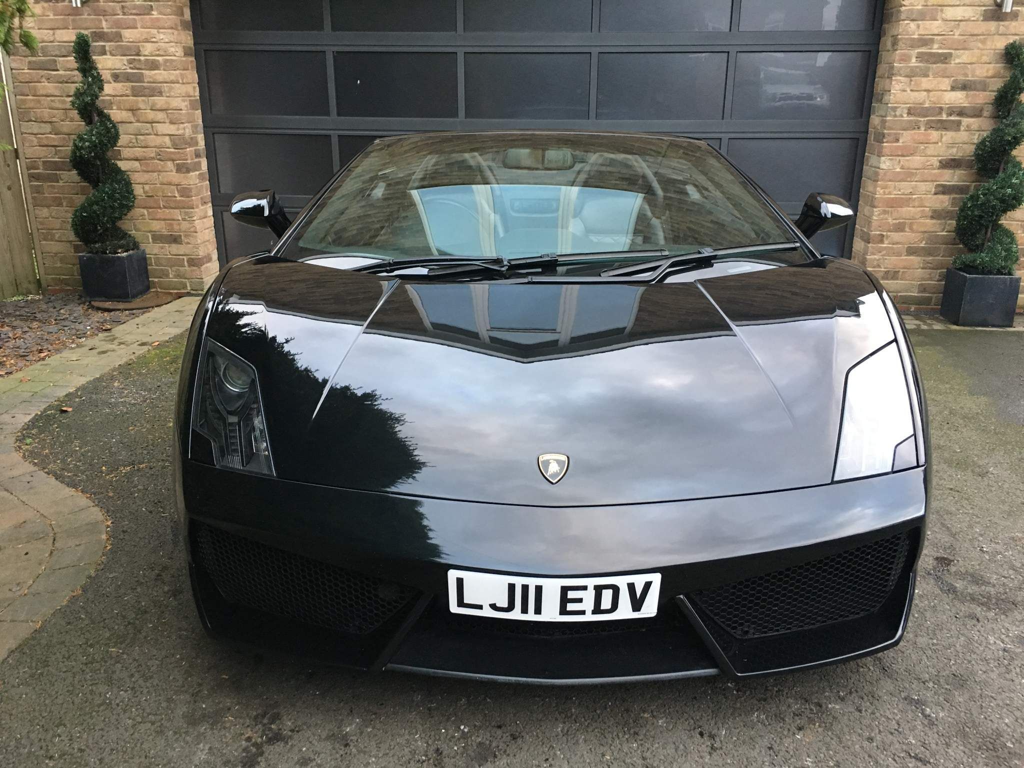 Lamborghini Gallardo view 25