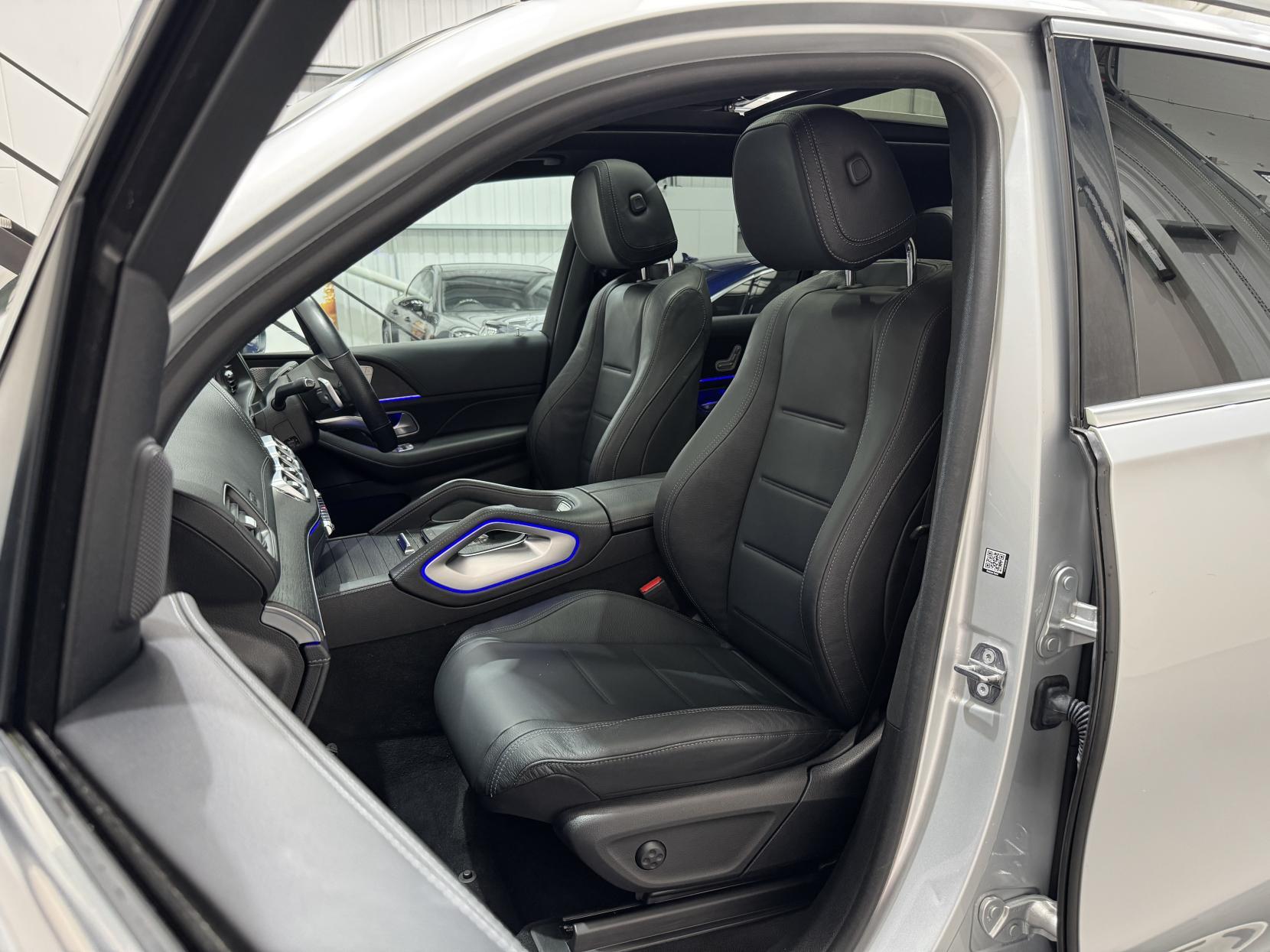 Mercedes-Benz Gle view 69