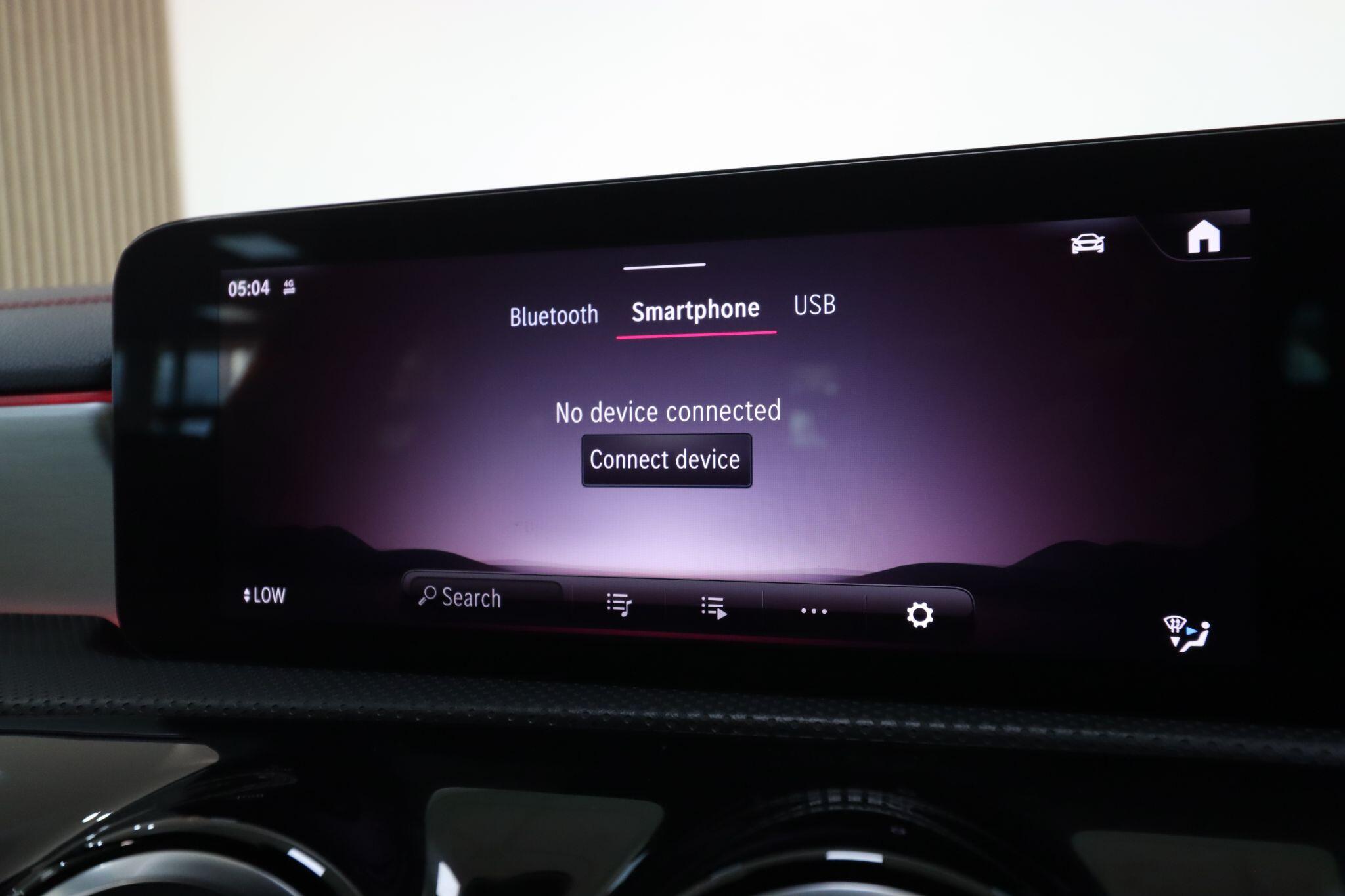 Mercedes-Benz Cla view 27