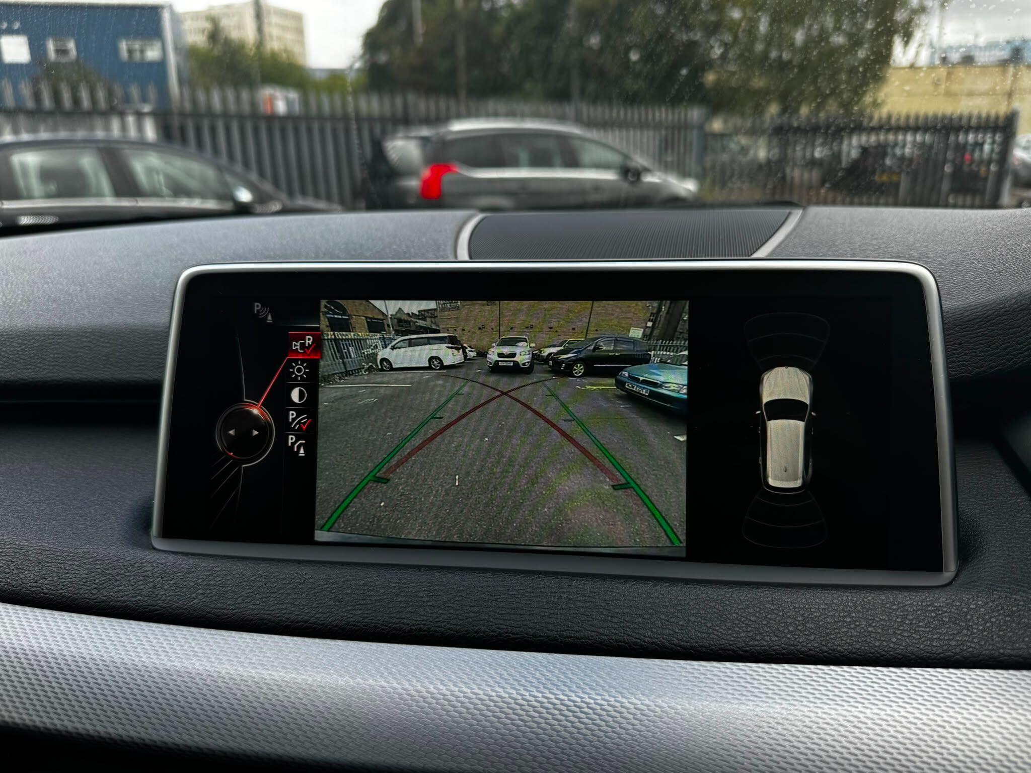 BMW X5 view 44