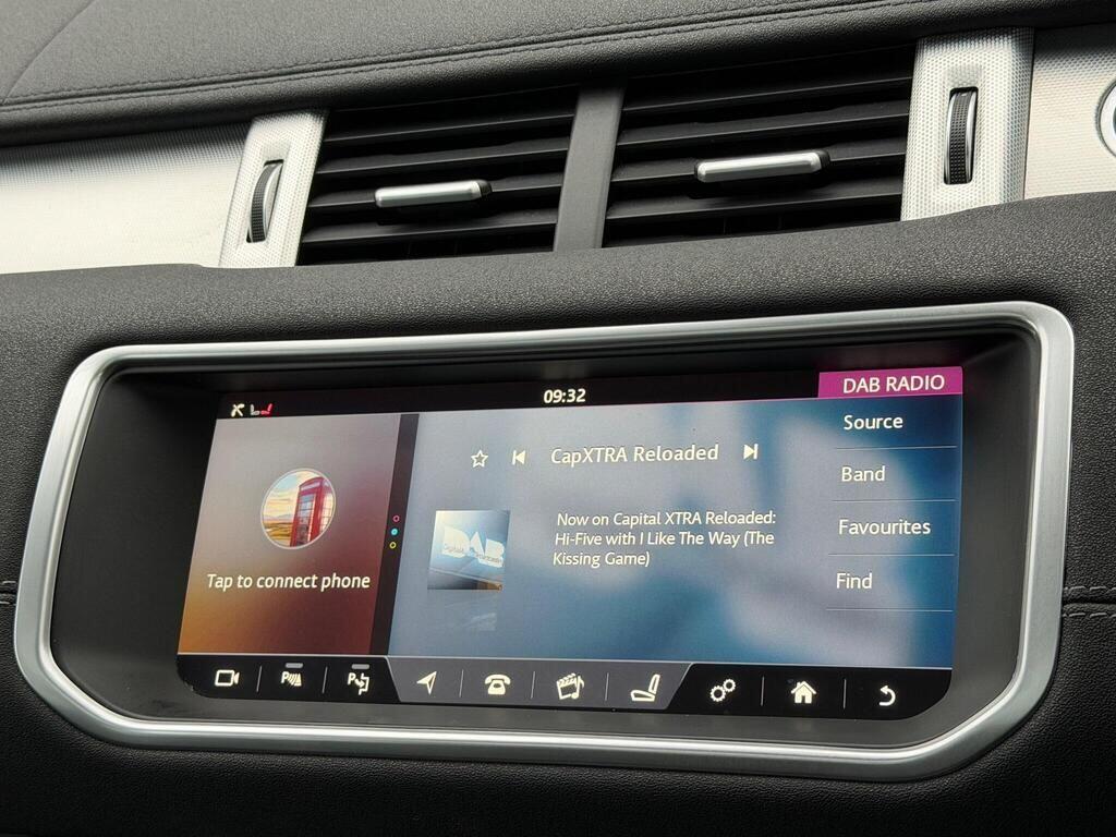 Land Rover Range Rover Evoque view 35