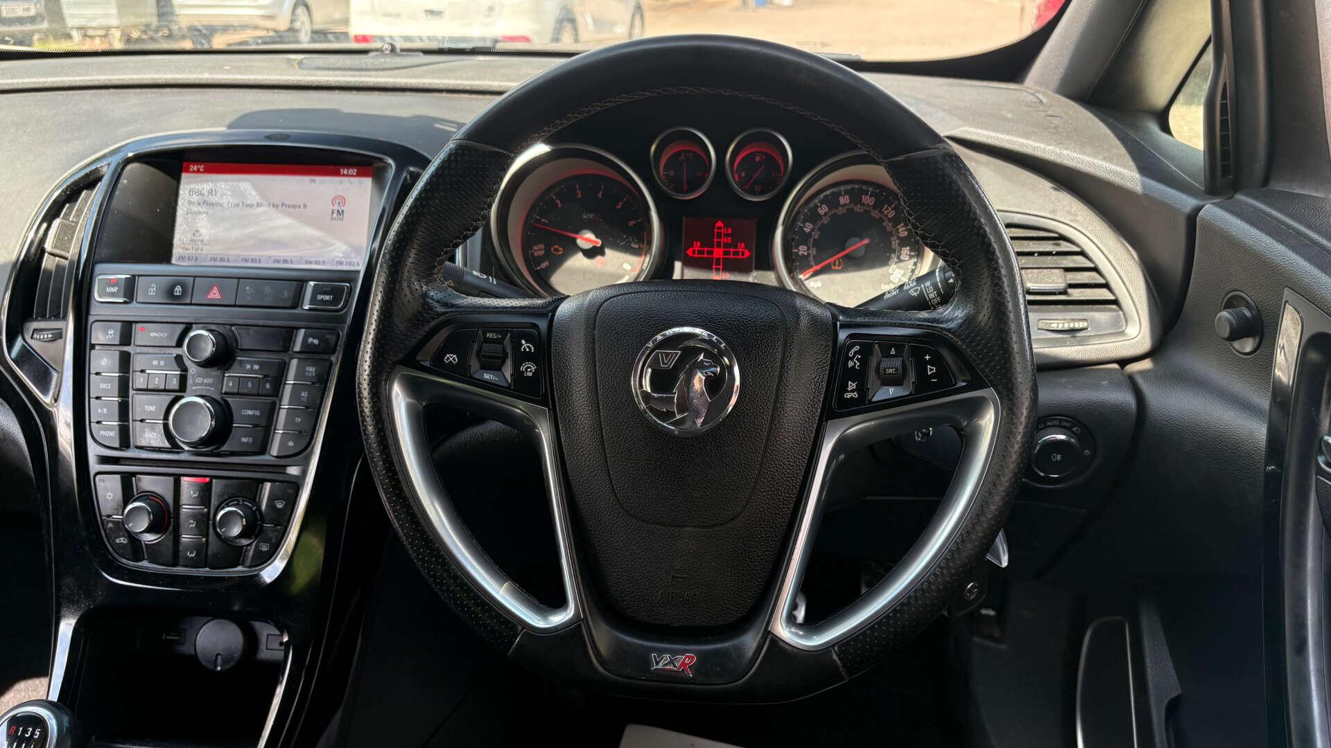 Vauxhall Astra GTC view 15