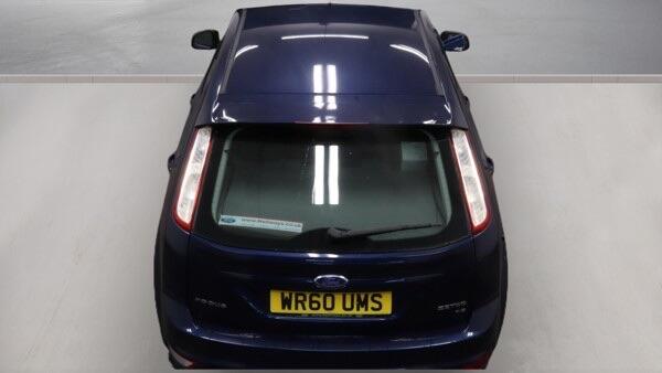 Ford Focus view 8